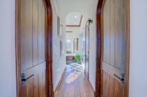 Wirtz, Virginia, 24184, United States, 5 Bedrooms Bedrooms, ,5 BathroomsBathrooms,Residential,For Sale,1987804