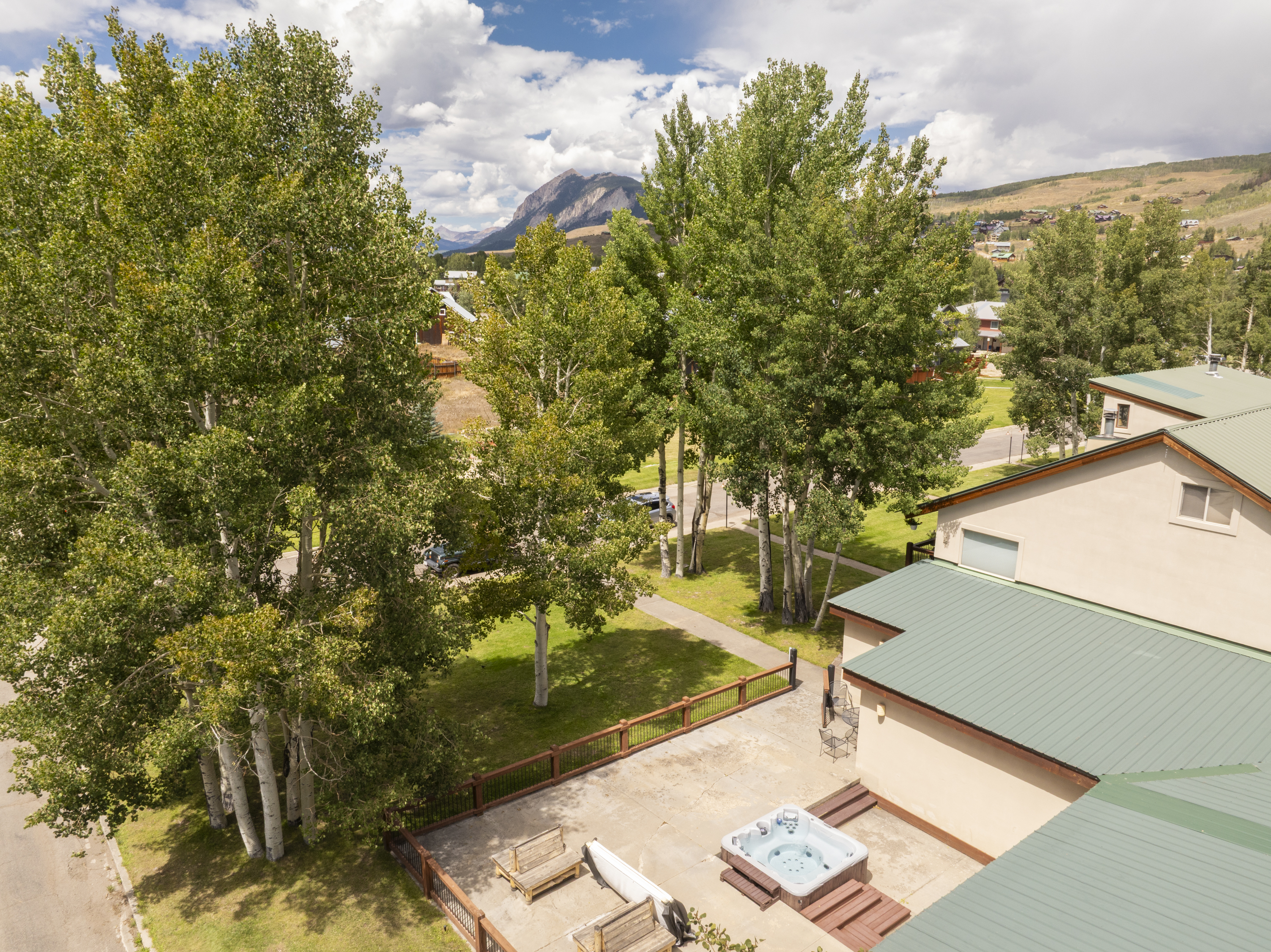  Cement Creek Charmer Located in the Heart of Crested Butte - 物件實景
