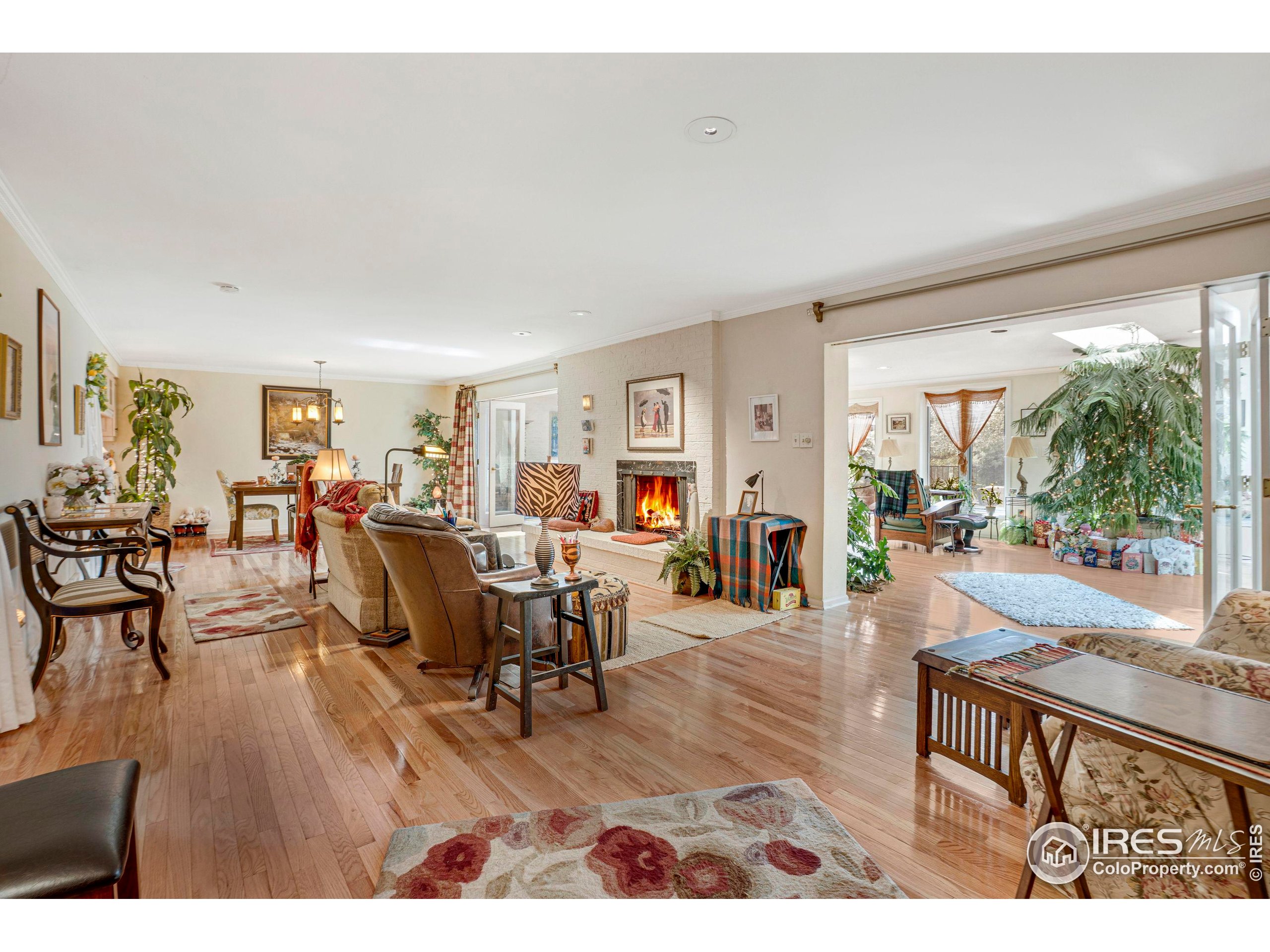 Boulder, Colorado, 80301, United States, 2 Bedrooms Bedrooms, ,2 BathroomsBathrooms,Residential,For Sale,1942273