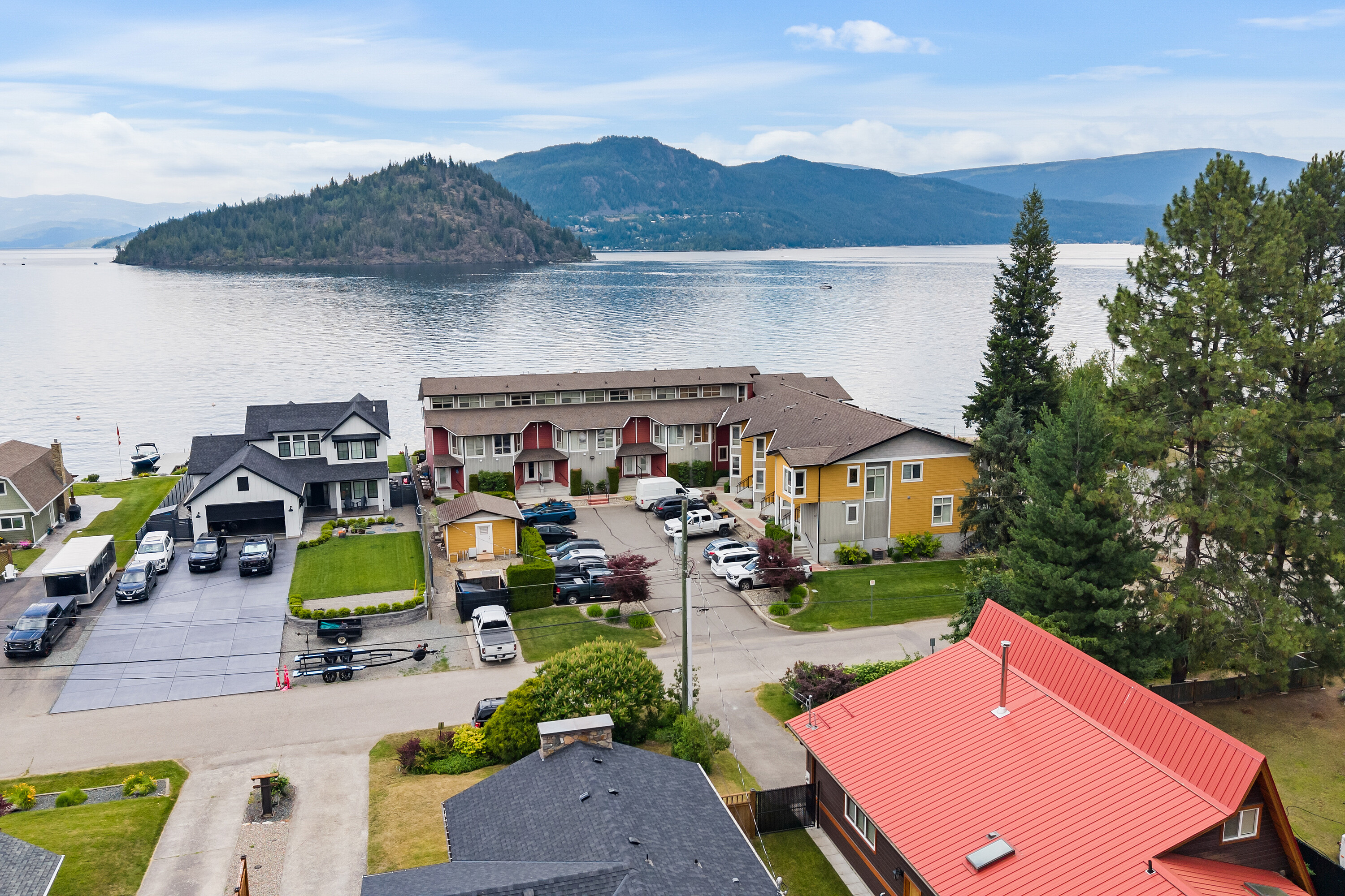  Premier Lakeshore Living - 物件實景