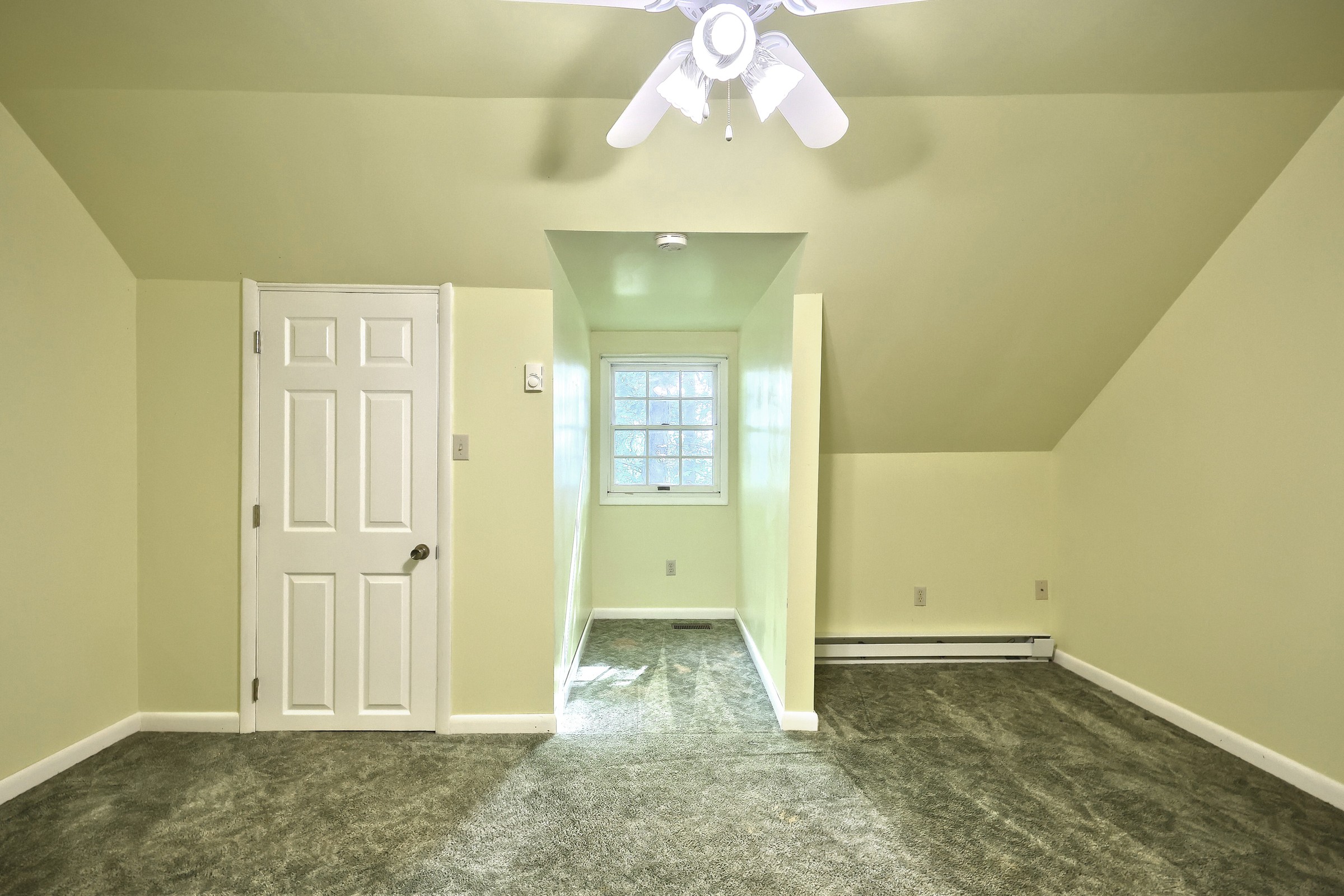 Felton, Pennsylvania, 17322, United States, 4 Bedrooms Bedrooms, ,2 BathroomsBathrooms,Residential,For Sale,1977692