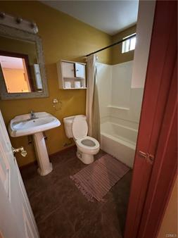 Fullerton, California, 92831, United States, 2 Bedrooms Bedrooms, ,2 BathroomsBathrooms,Residential,For Sale,1921827
