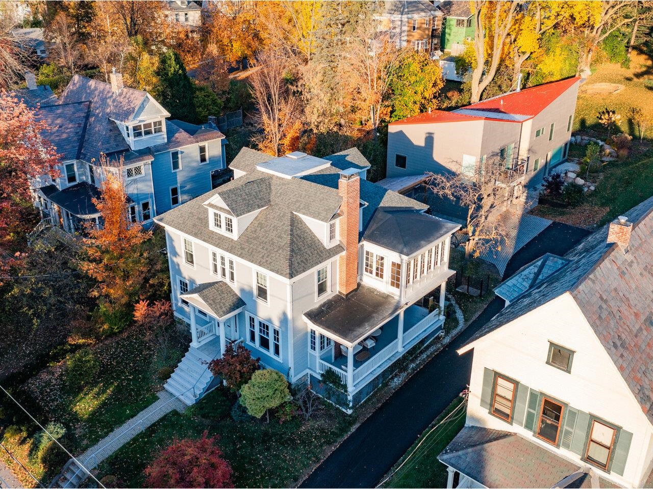 Burlington, Vermont, 05401, United States, ,Residential,For Sale,1951087