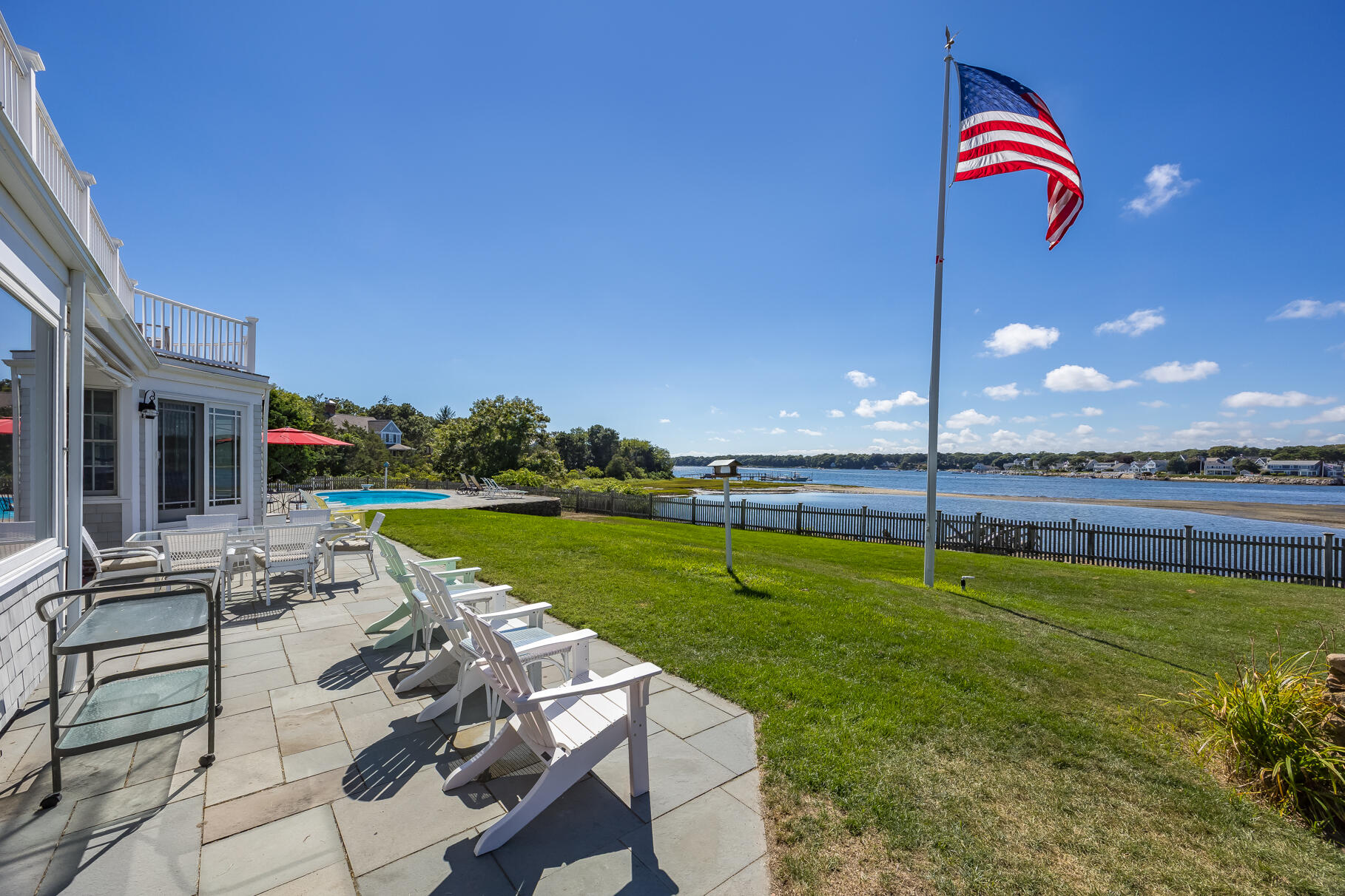  299 Main Street - 物件實景