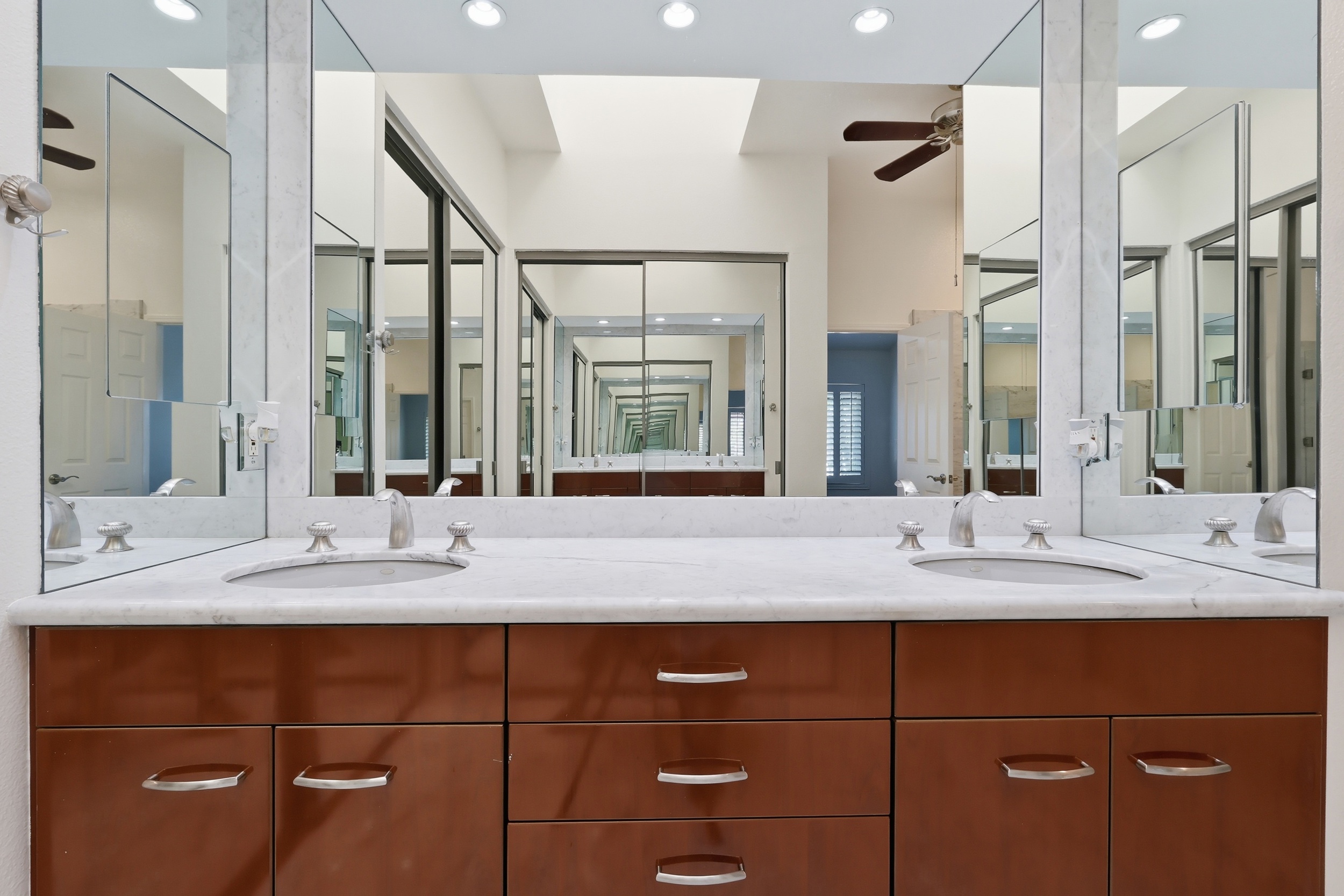  19481 Pompano Lane #112, Huntington Beach, CA 92648 - 物件實景