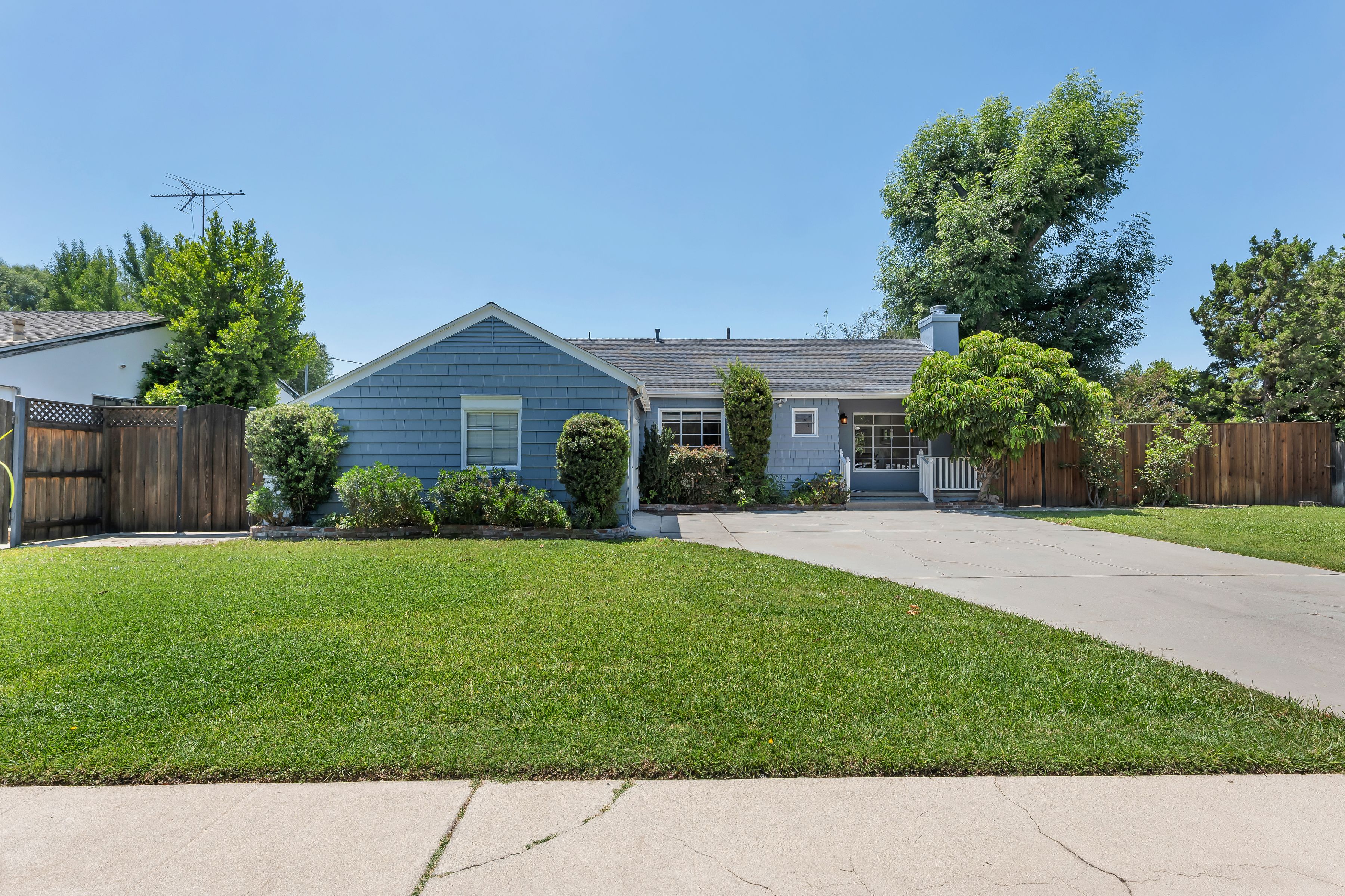  Timeless Charm in Winnetka - 物件實景