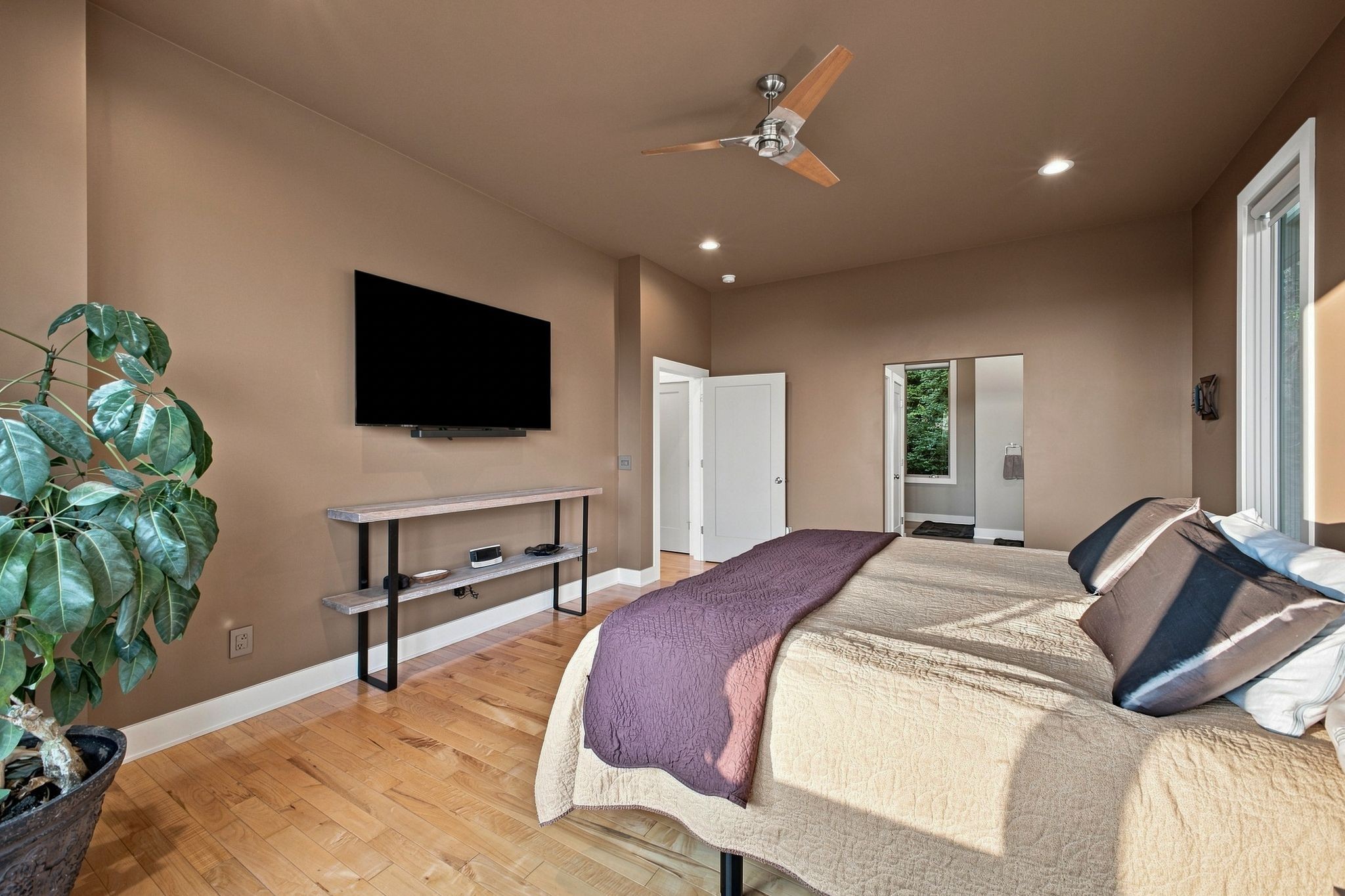  6045 Woodland Hills Dr, Nashville, TN, 37211 - 物件實景