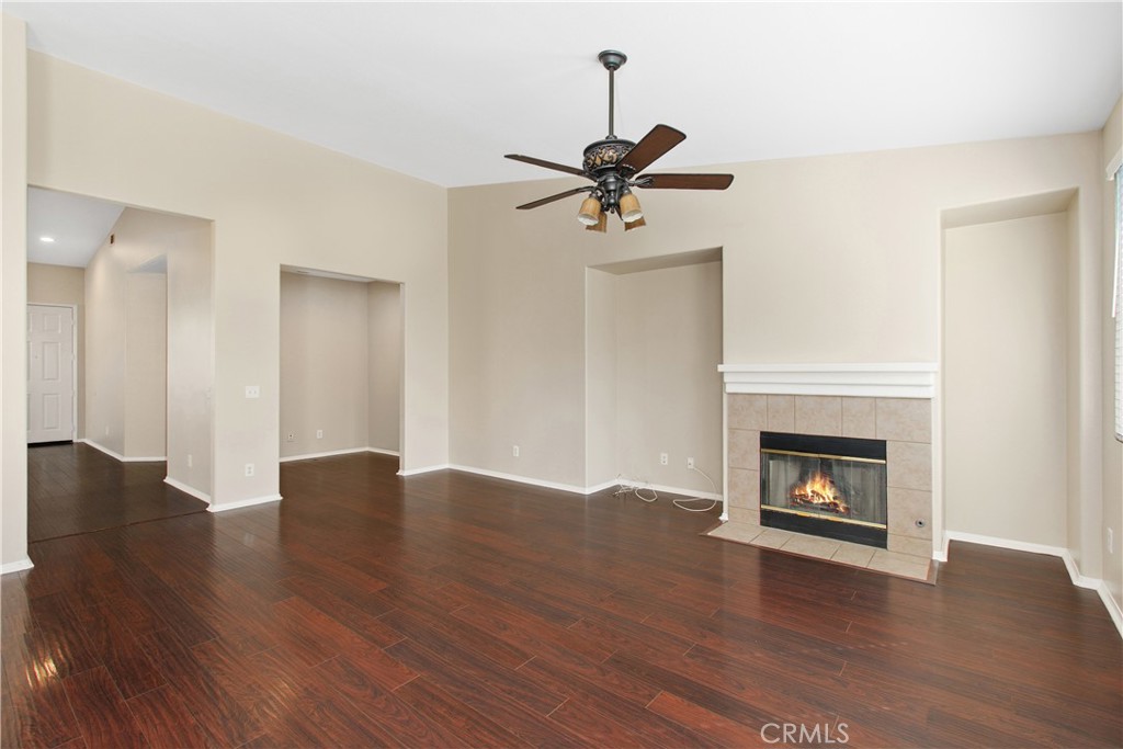 Murrieta, California, 92562, United States, 4 Bedrooms Bedrooms, ,2 BathroomsBathrooms,Residential,For Sale,1906969