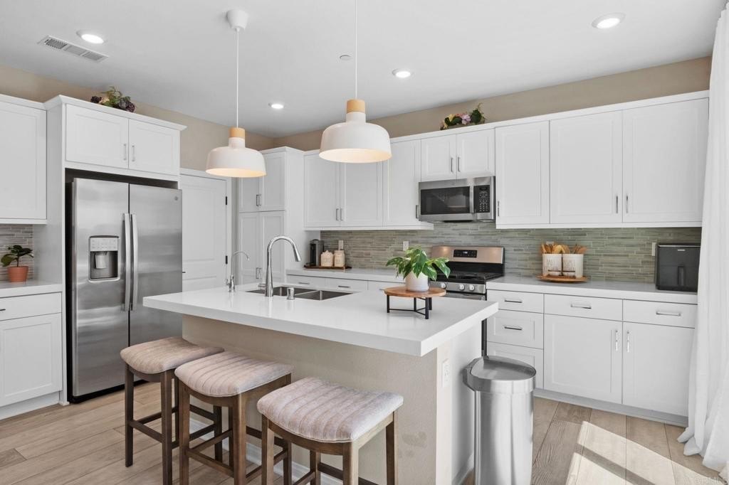 Chula Vista, California, 91913, United States, 4 Bedrooms Bedrooms, ,3 BathroomsBathrooms,Residential,For Sale,1777127