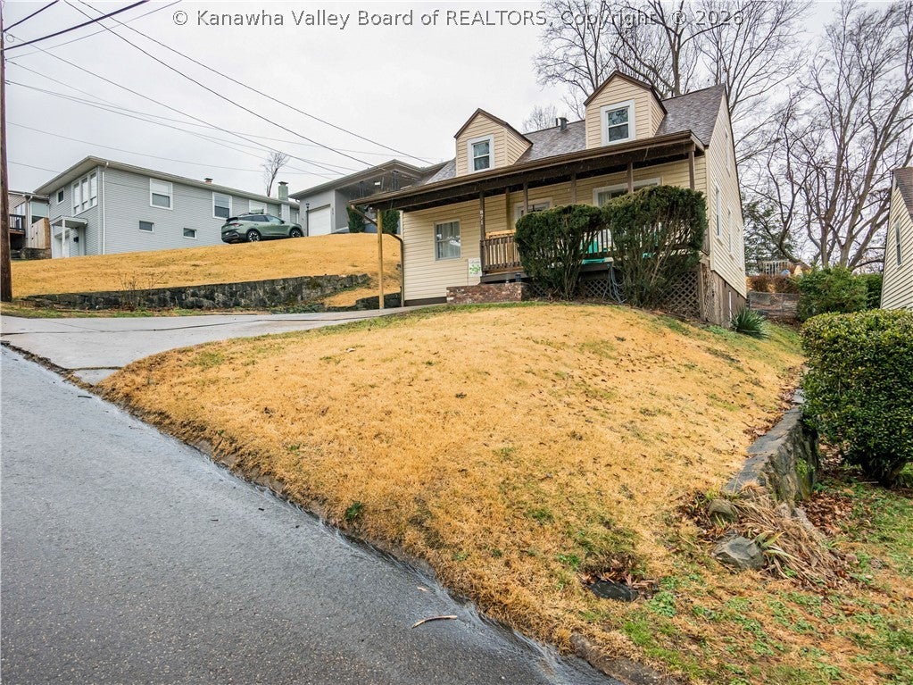 Washington St, Saint Albans, WV 25177 #1