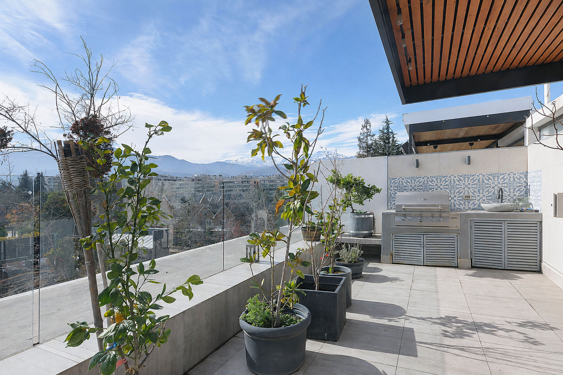  3-Bedroom Duplex in Central La Dehesa - 物件實景