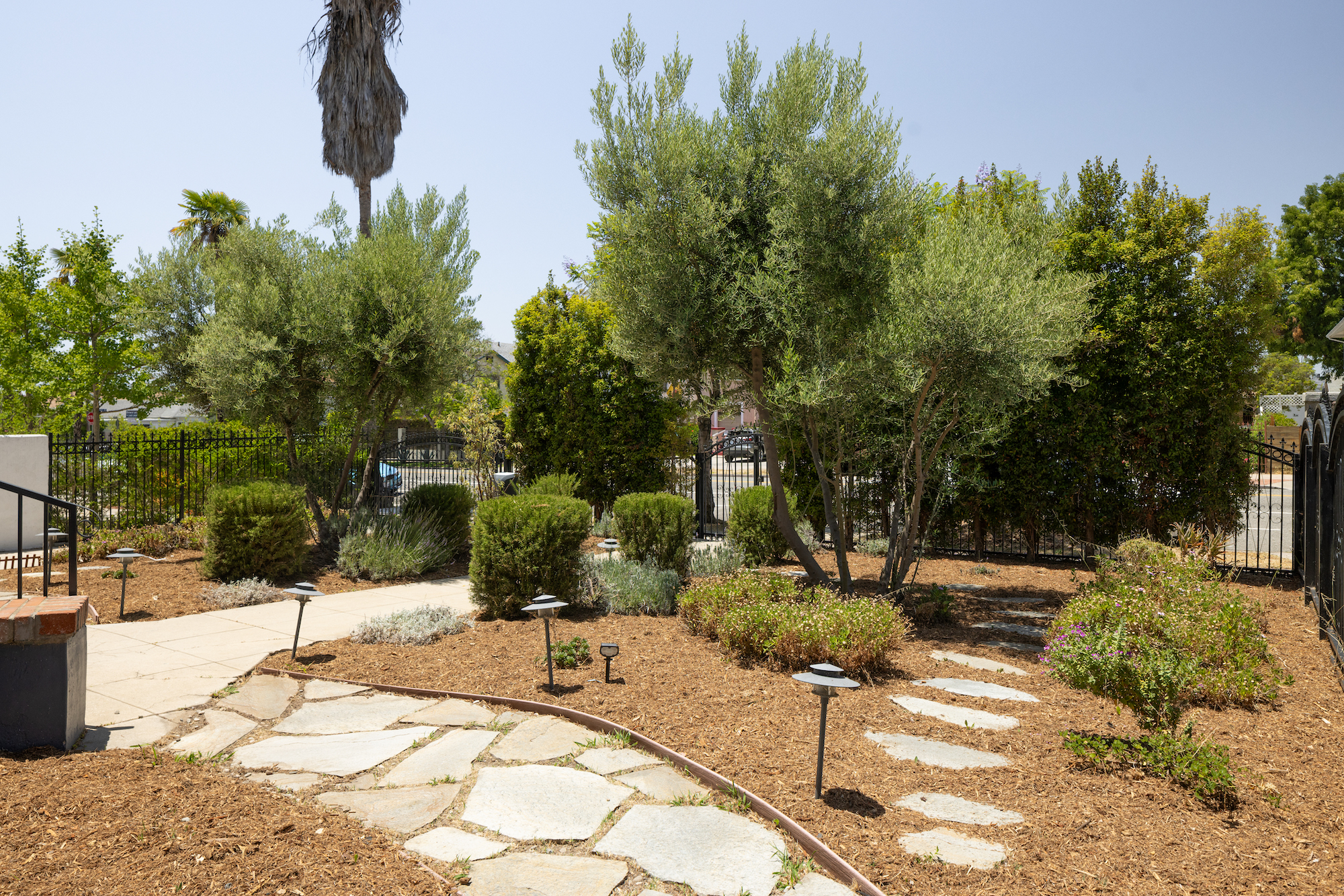Los Angeles, California, 90029, United States, 4 Bedrooms Bedrooms, ,3 BathroomsBathrooms,Residential,For Sale,1864555