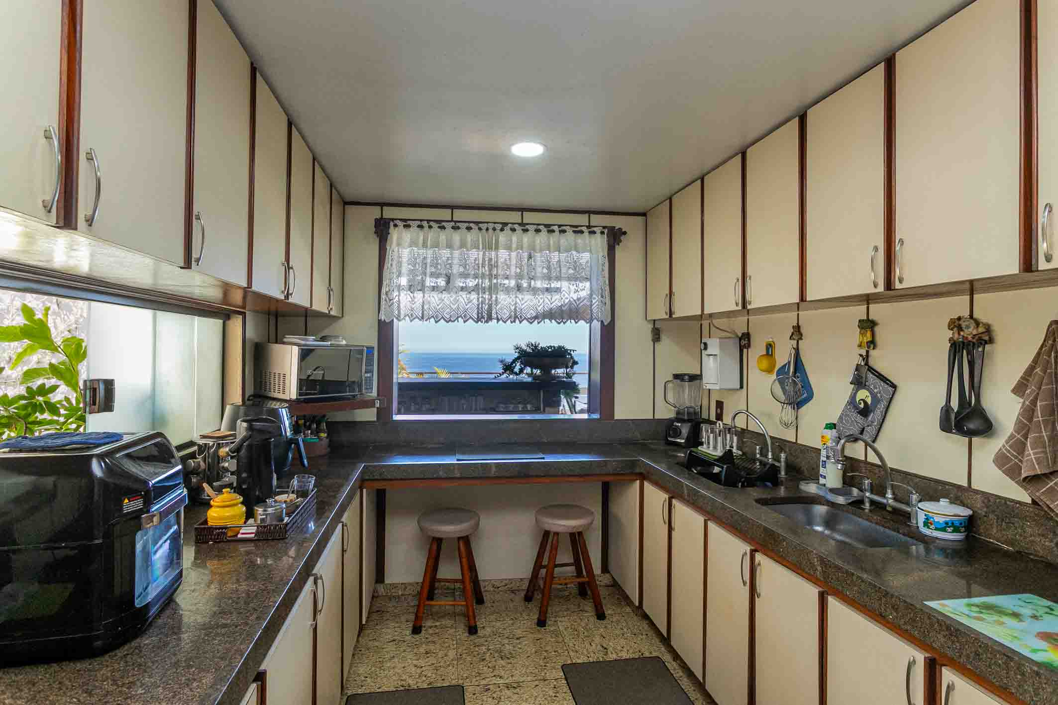  Charming residence with permanent ocean views in a private gated community - 物件實景