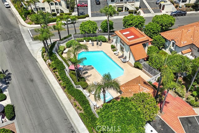 Mission Viejo, California, 92691, United States, 2 Bedrooms Bedrooms, ,2 BathroomsBathrooms,Residential,For Sale,1983391