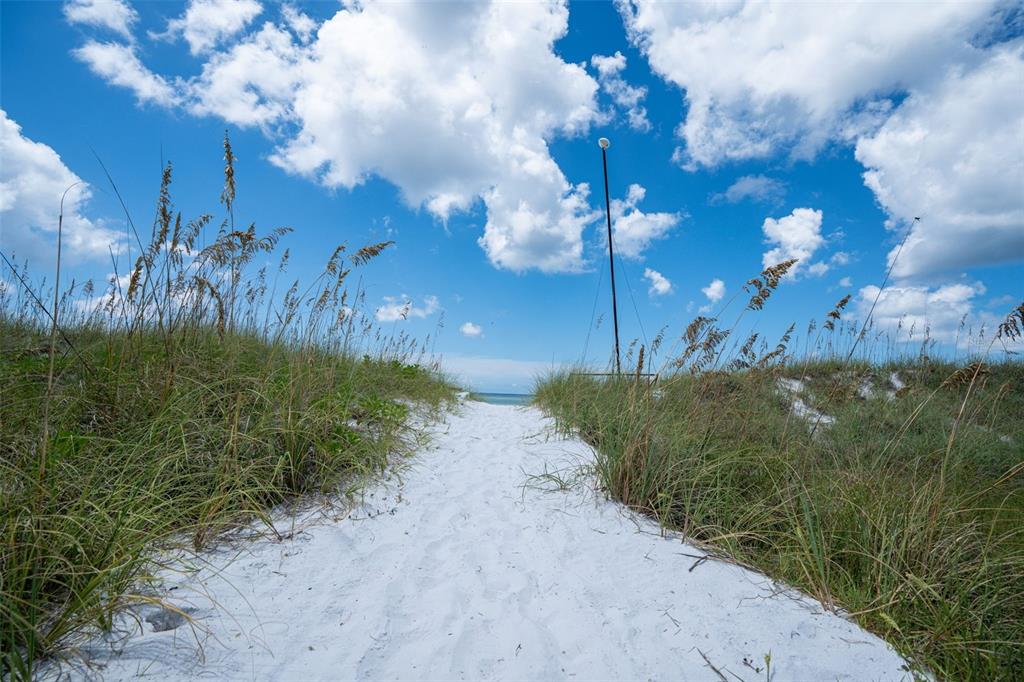 Sarasota, Florida, 34242, United States, 3 Bedrooms Bedrooms, ,3 BathroomsBathrooms,Residential,For Sale,1987736