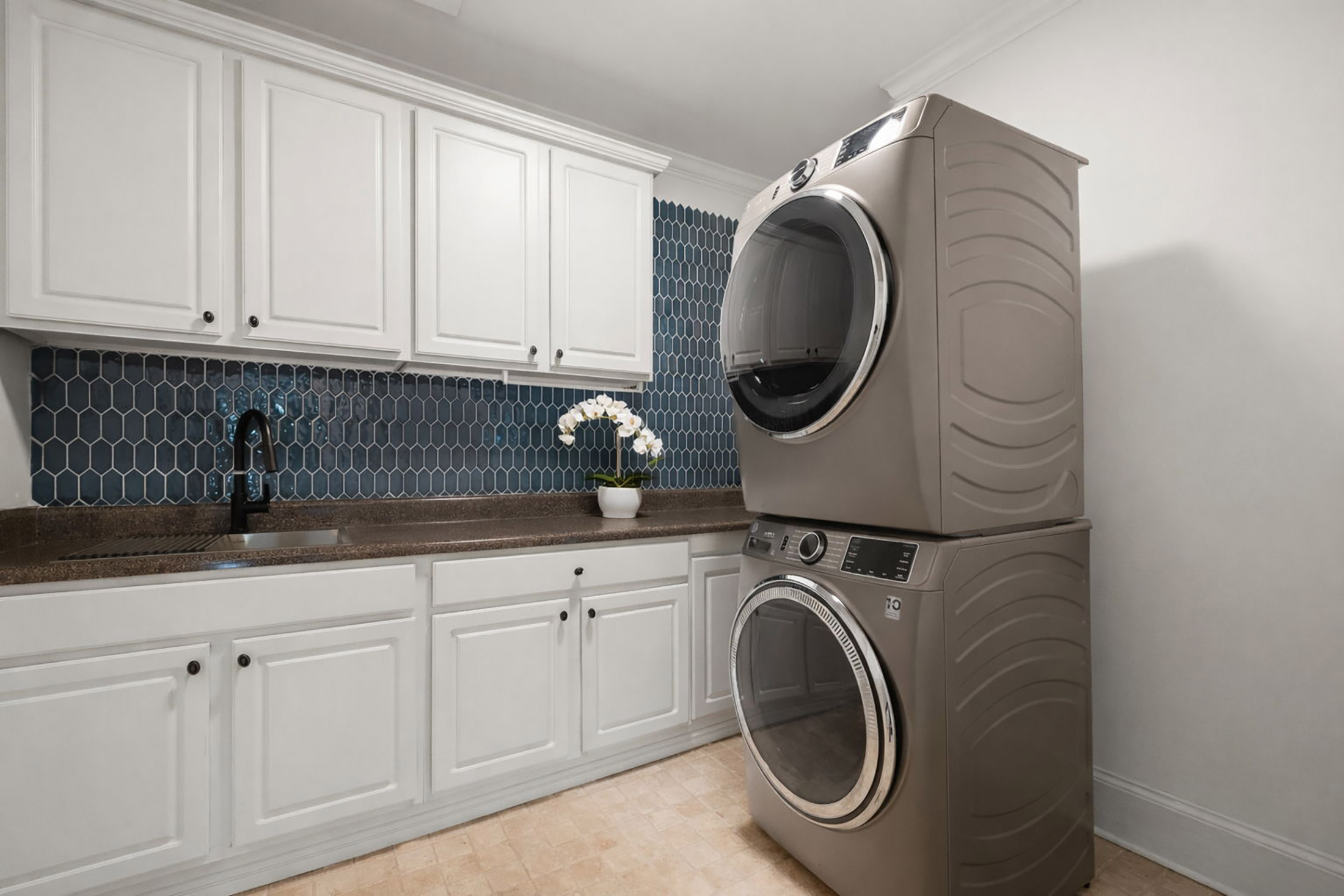  Extraordinary Druid Hills Brick Home with a Resort-caliber Backyard - 物件實景