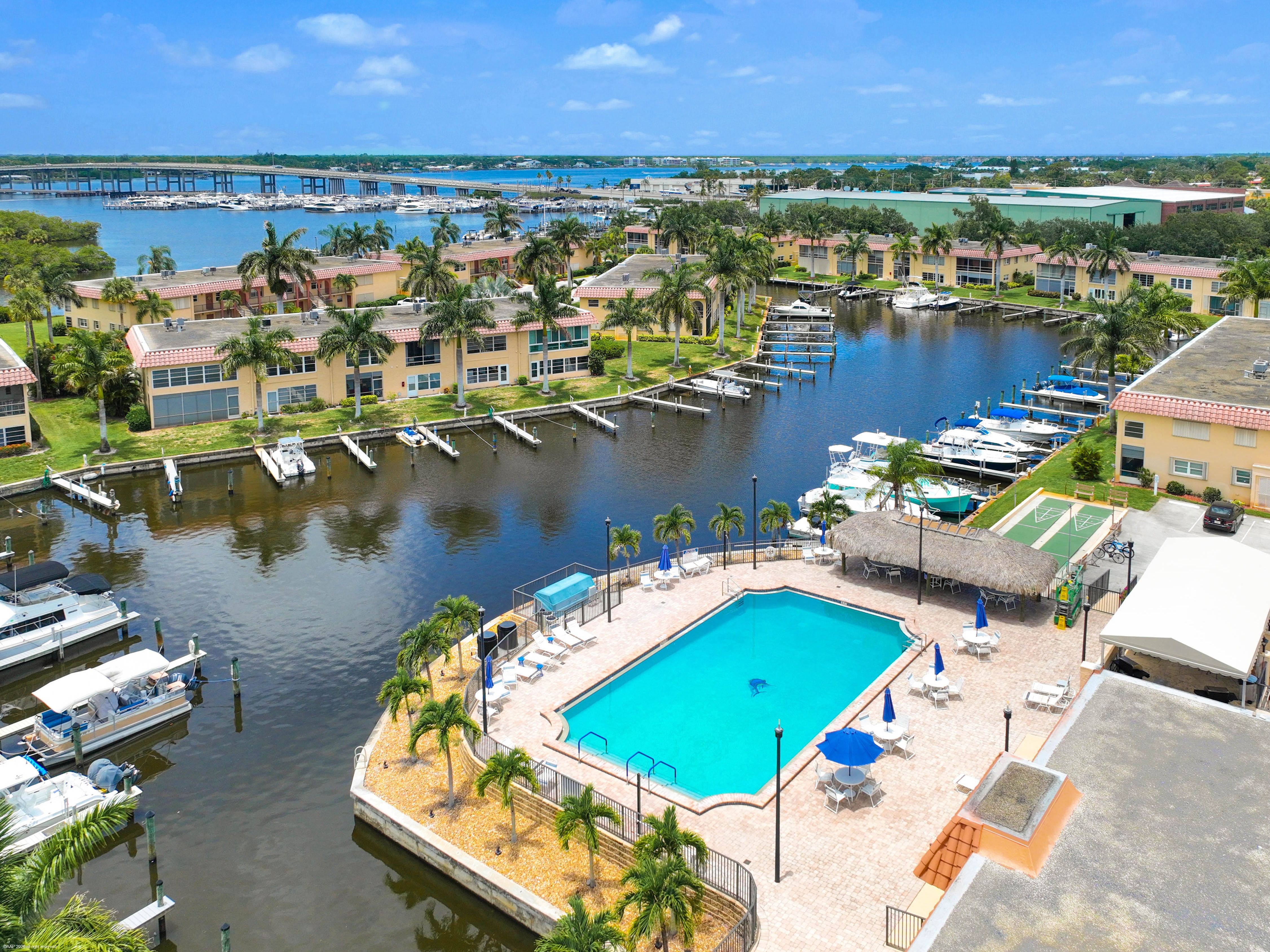  2600 S Kanner Highway, Stuart, FL, 34994 - 物件實景