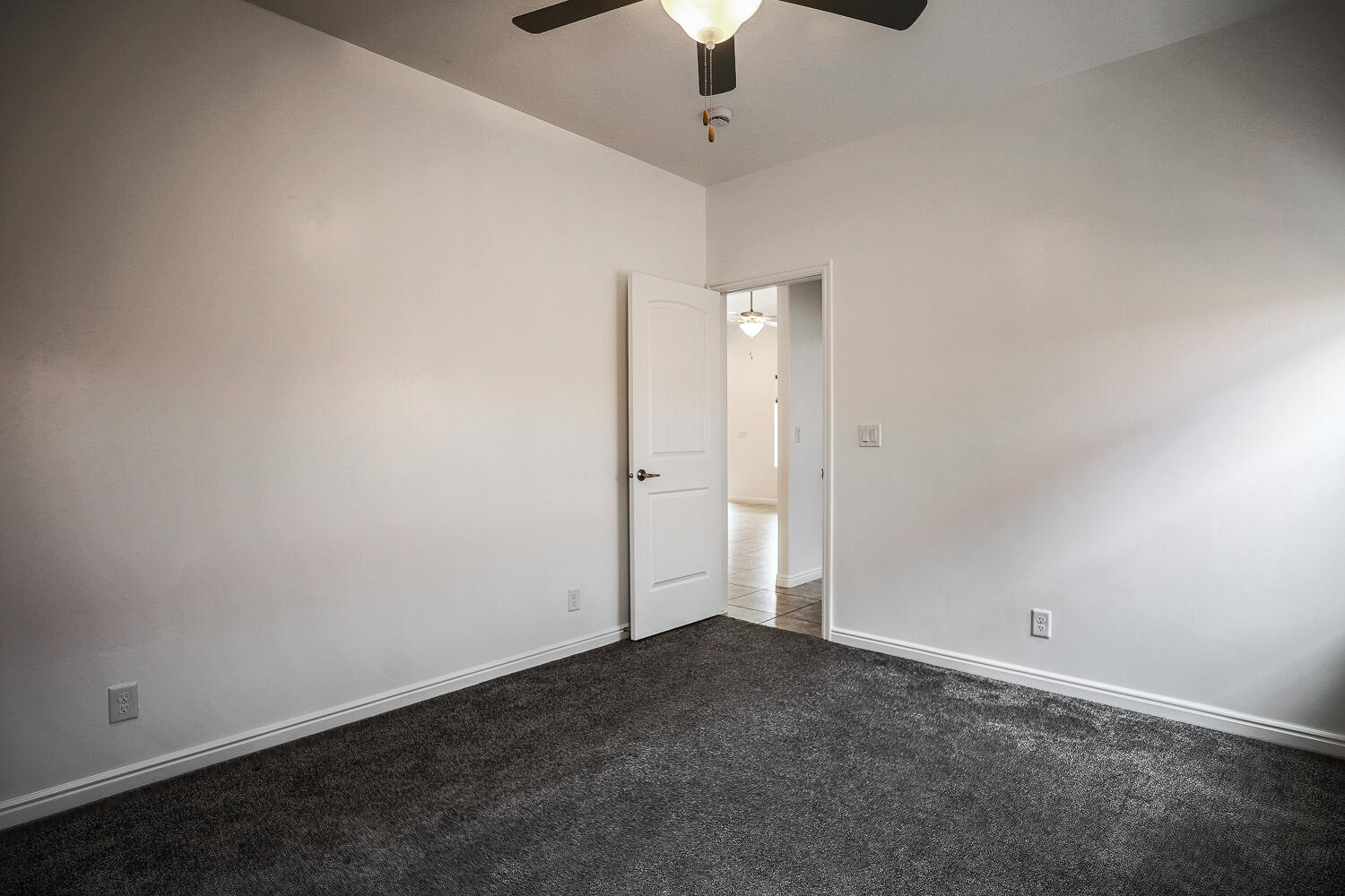 St George, Utah, 84790, United States, 3 Bedrooms Bedrooms, ,Residential,For Sale,1927103