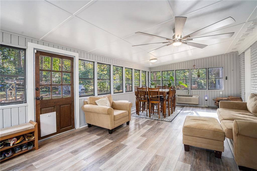 Smyrna, Georgia, 30082, United States, 4 Bedrooms Bedrooms, ,2 BathroomsBathrooms,Residential,For Sale,1987349