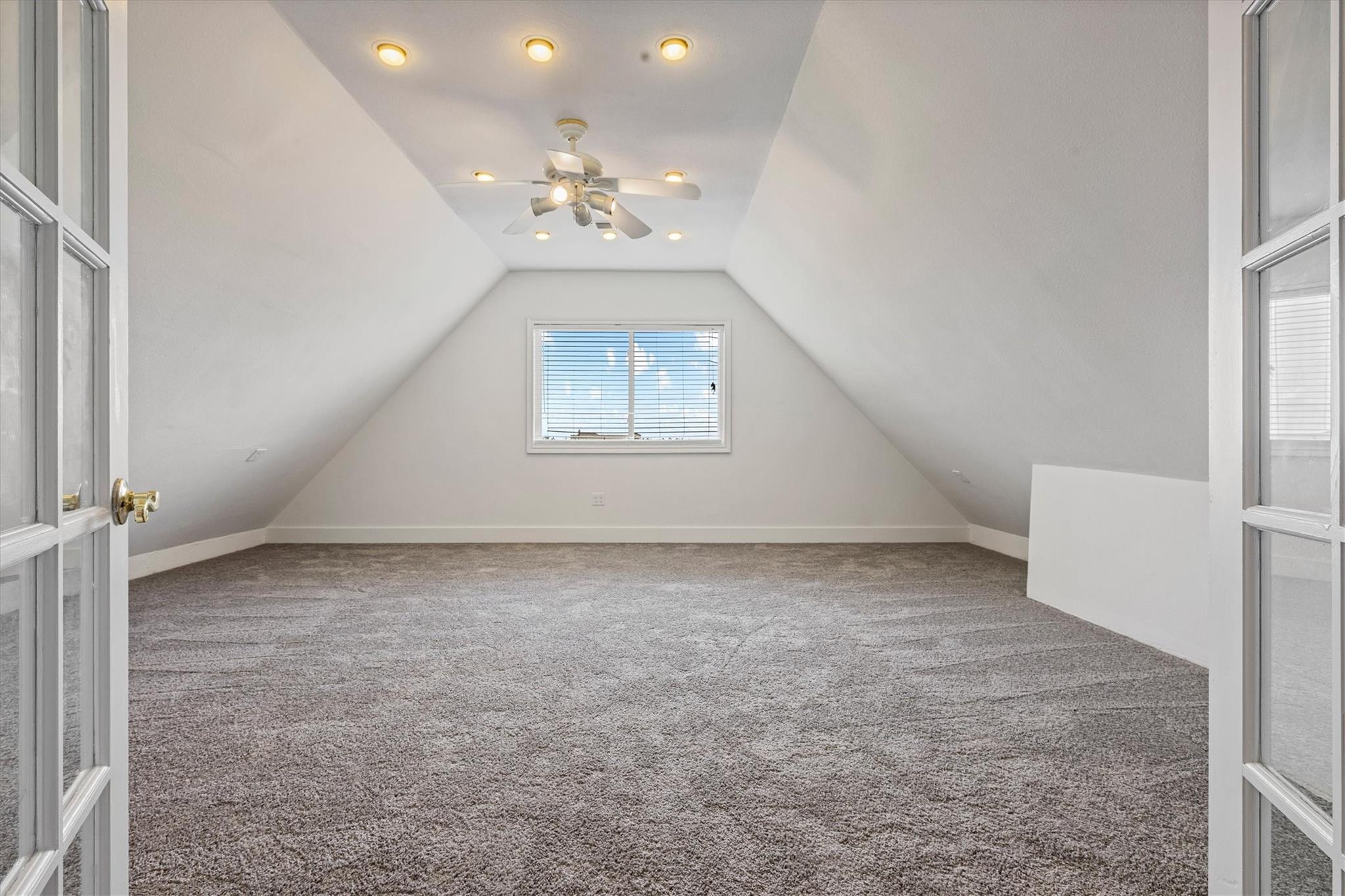 Galveston, Texas, 77551, United States, 4 Bedrooms Bedrooms, ,3 BathroomsBathrooms,Residential,For Sale,1934515