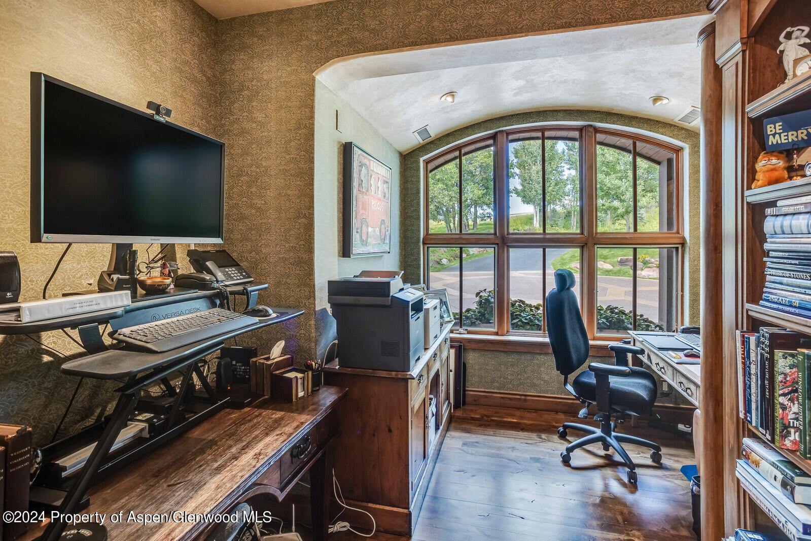 Aspen, Colorado, 81611, United States, 5 Bedrooms Bedrooms, ,6 BathroomsBathrooms,Residential,For Sale,1807342