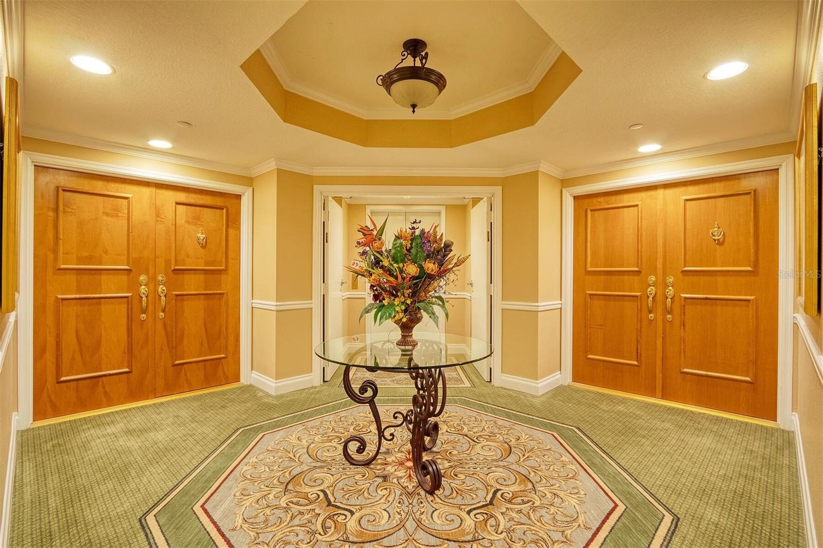 CLEARWATER BEACH, Florida, 33767, United States, 3 Bedrooms Bedrooms, ,3 BathroomsBathrooms,Residential,For Sale,2013097