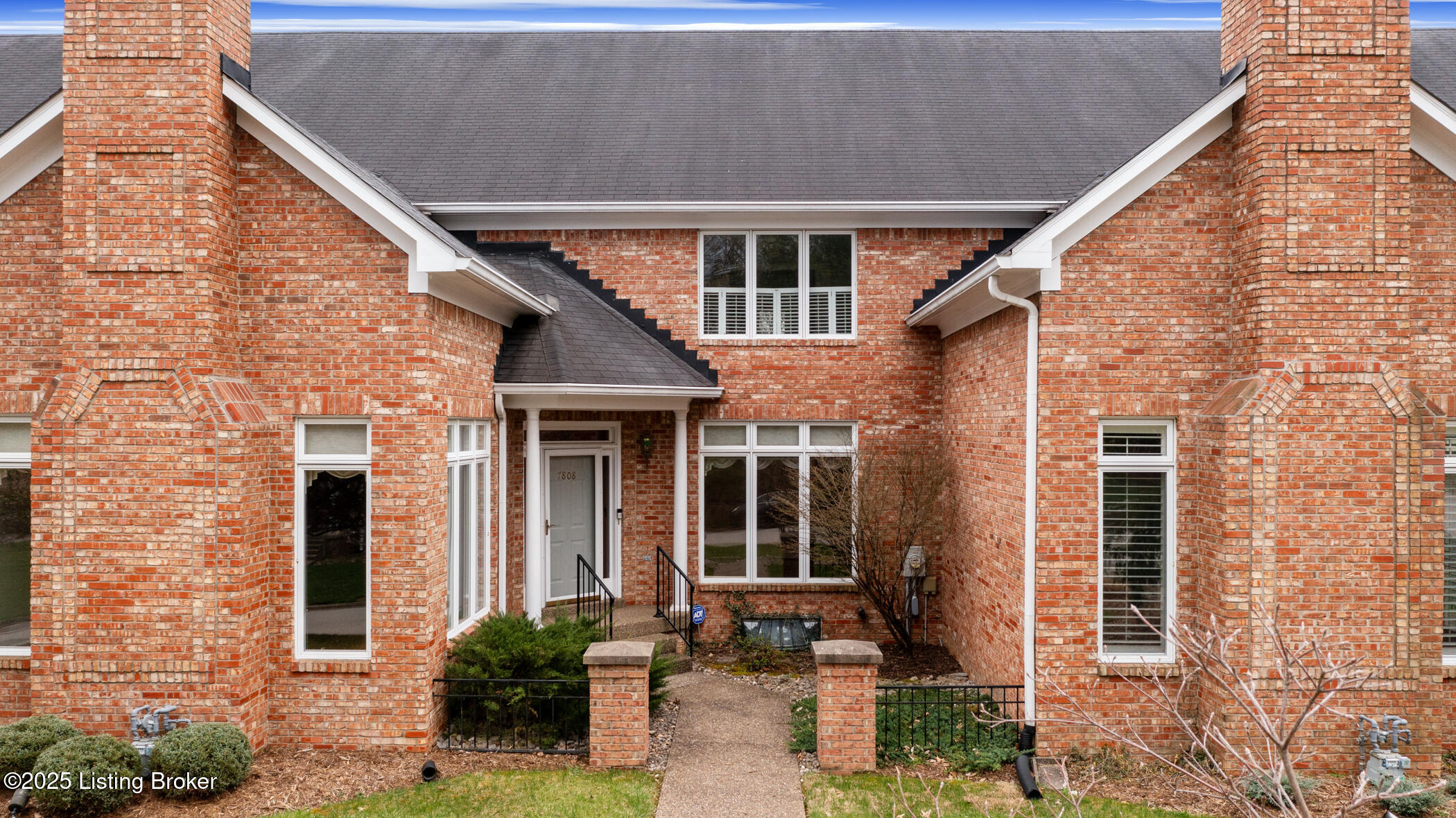 Prospect, Kentucky, 40059, United States, 3 Bedrooms Bedrooms, ,4 BathroomsBathrooms,Residential,For Sale,1754796