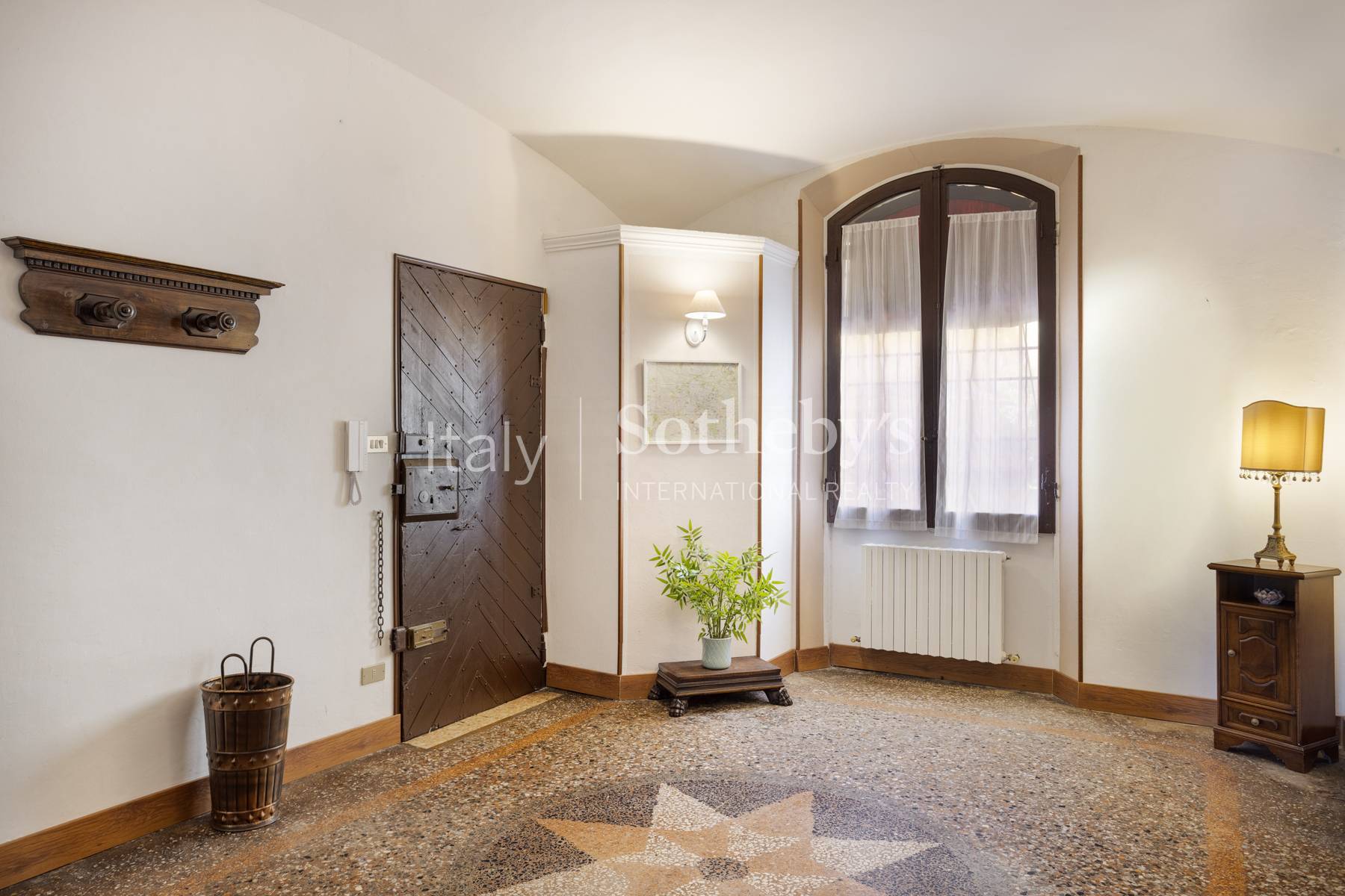  Apartment with spacious terrace in Via San Mamolo - 物件實景
