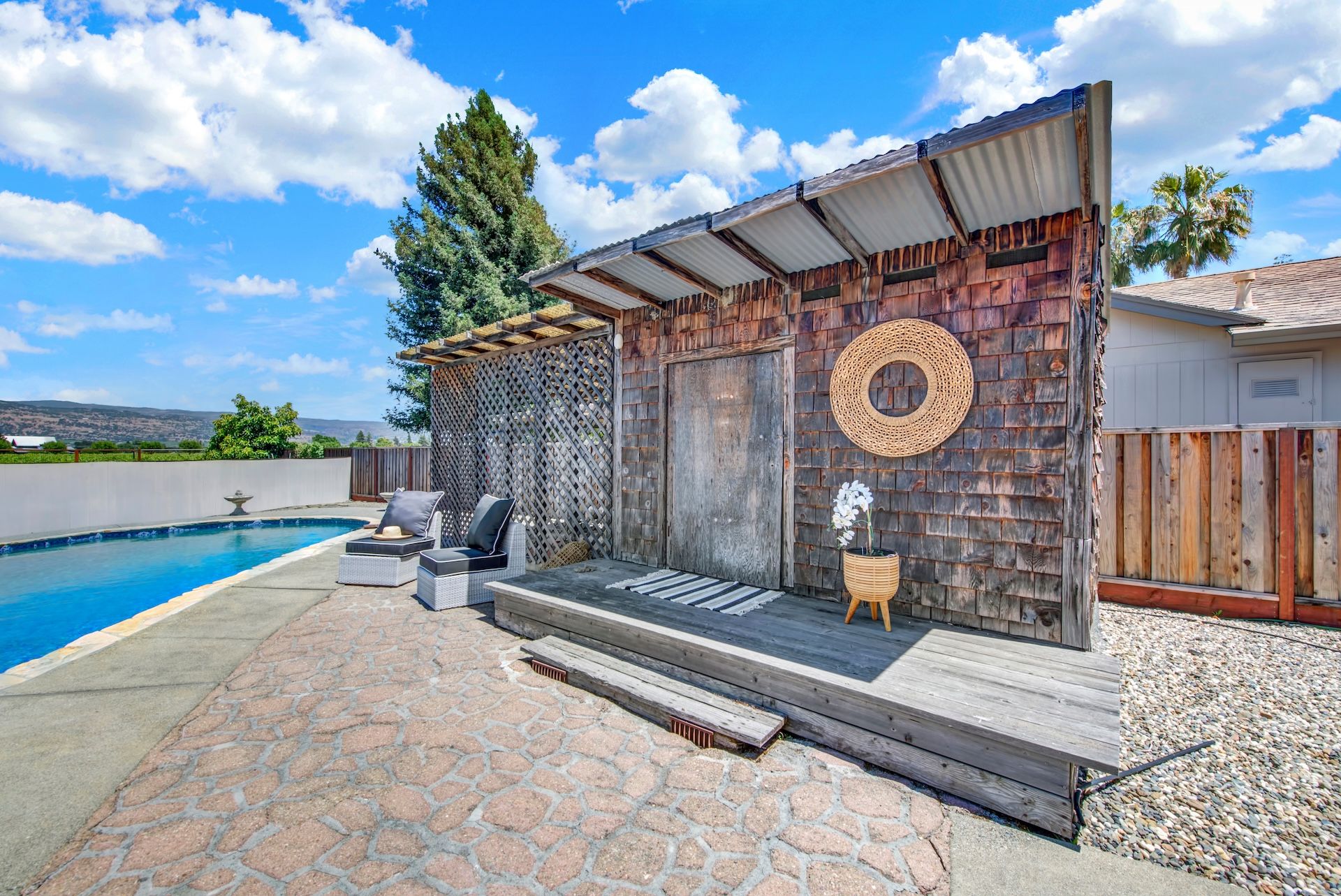  Beautifully Updated Single-Level Home - 物件實景