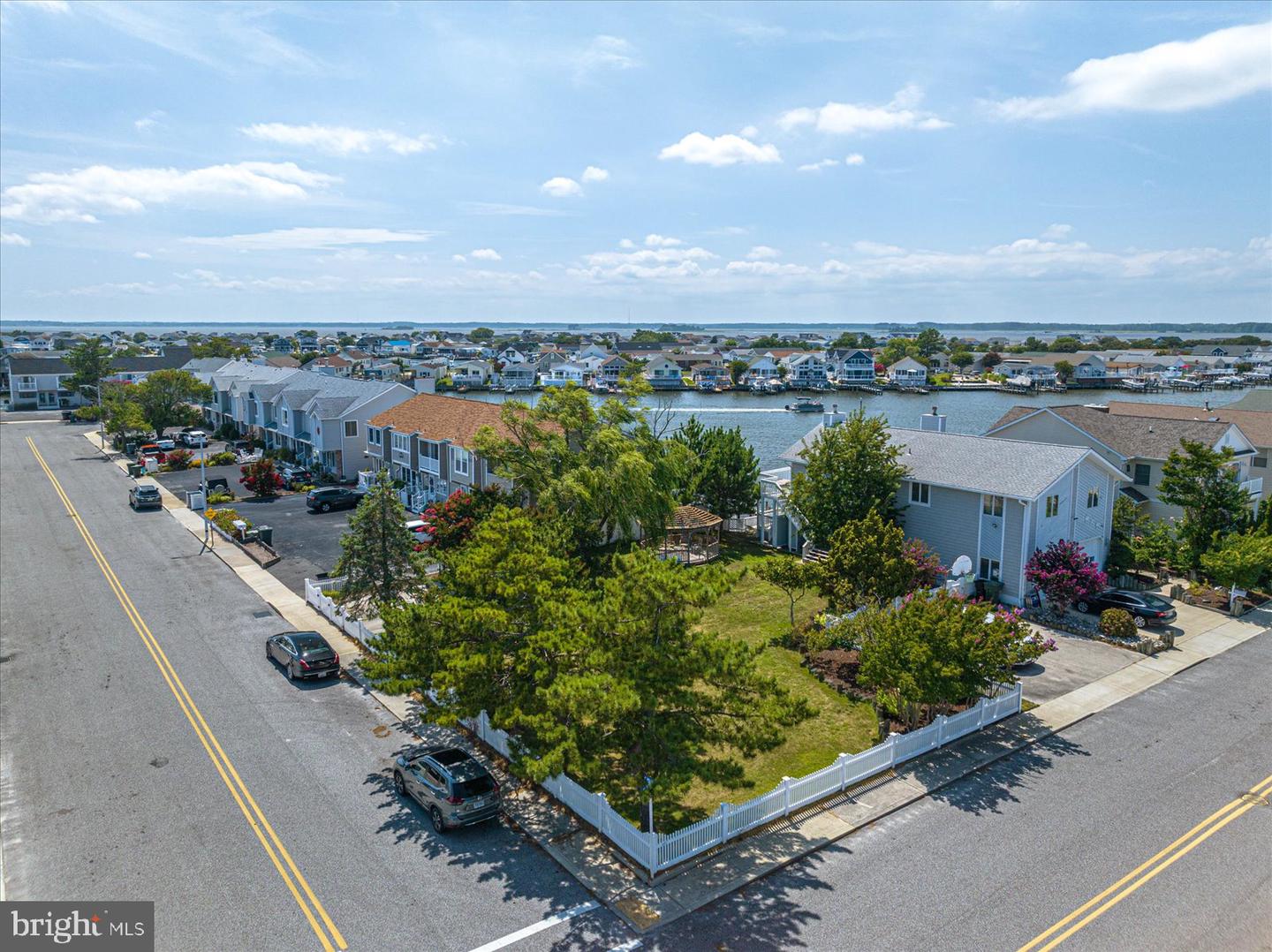Ocean City, Maryland, 21842, United States, 3 Bedrooms Bedrooms, ,4 BathroomsBathrooms,Residential,For Sale,1891099