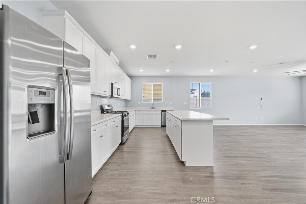 Winchester, California, 92596, United States, 3 Bedrooms Bedrooms, ,2 BathroomsBathrooms,Residential,For Sale,1980680