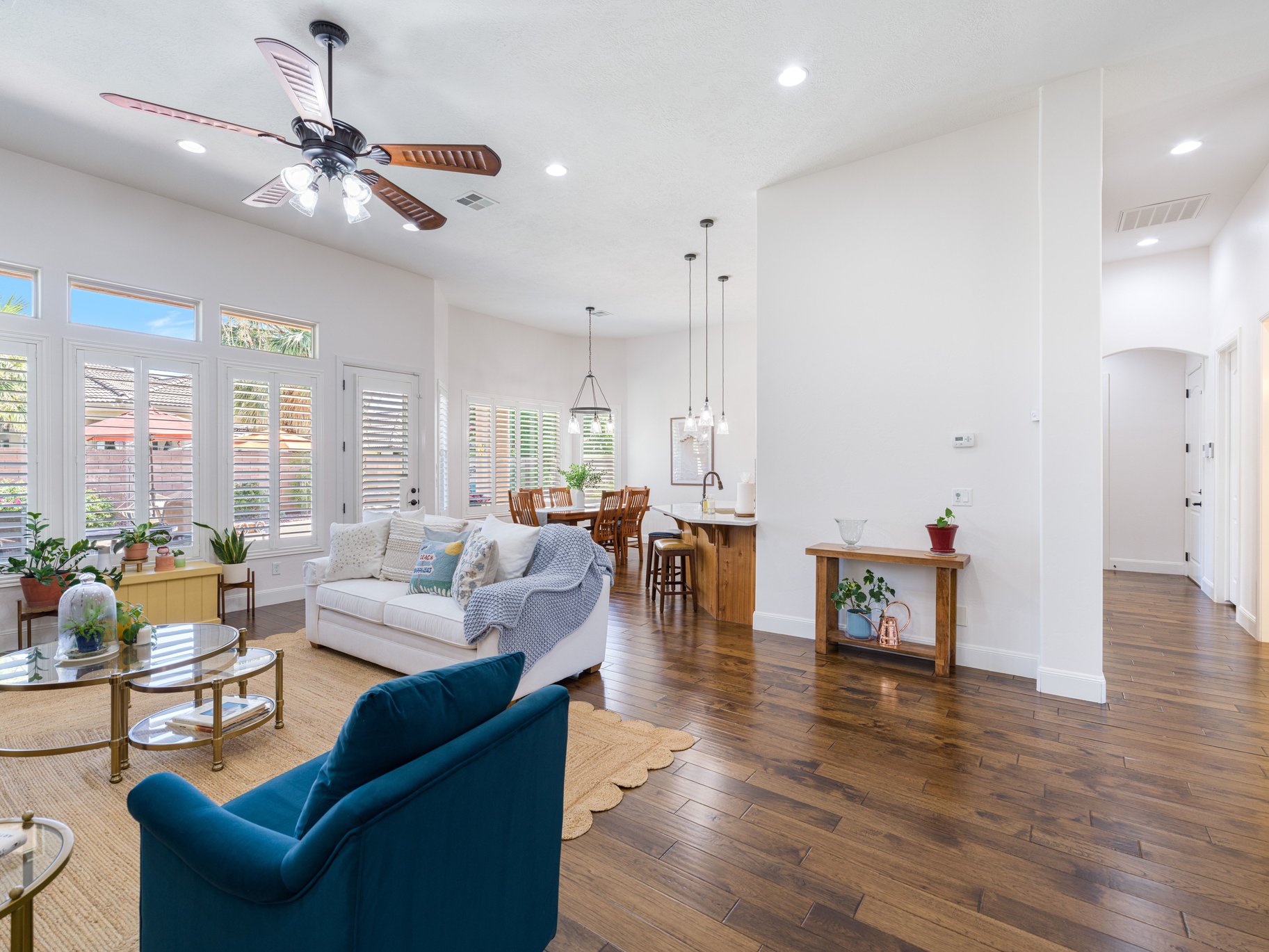  Single-Level Living with Private Pool & Rare 6-Car Garage in Green Springs - 物件實景