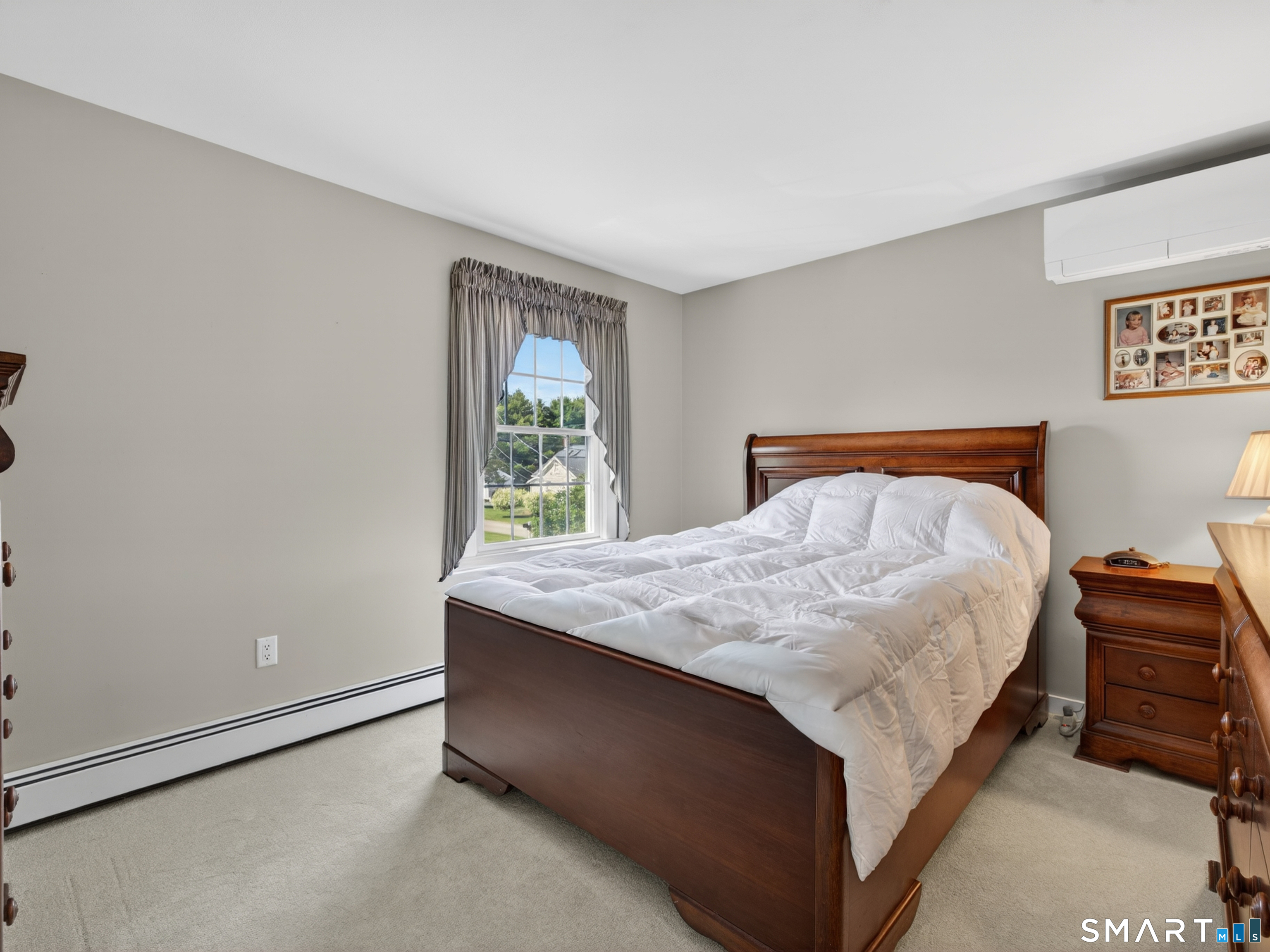 Mystic, Connecticut, 06355, United States, 4 Bedrooms Bedrooms, ,Residential,For Sale,2049370