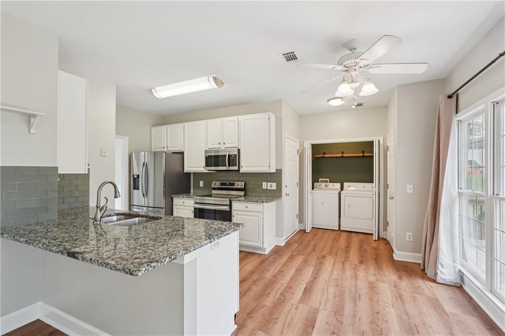 Alpharetta, Georgia, 30004, United States, 4 Bedrooms Bedrooms, ,3 BathroomsBathrooms,Residential,For Sale,1978370