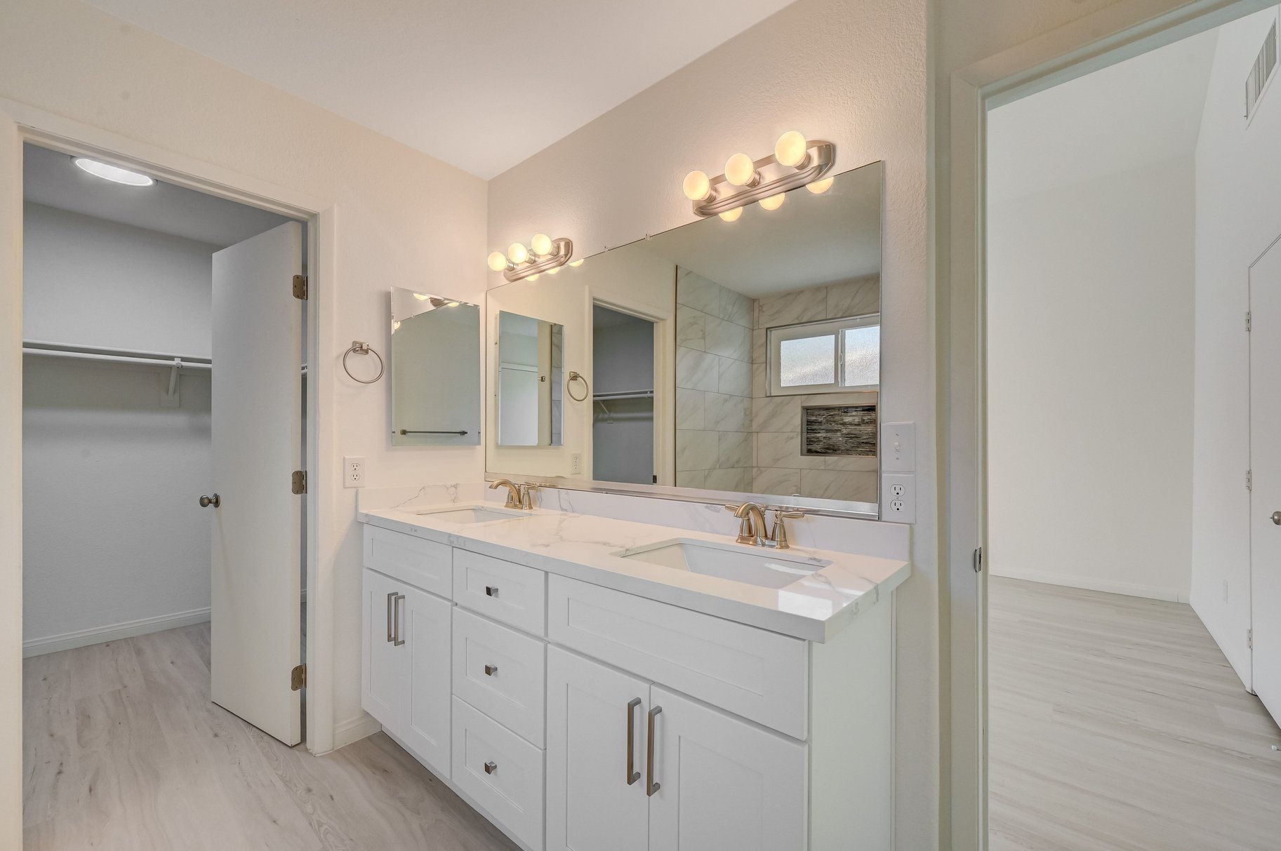  Newly Updated 3 Bed 2 Bath - 物件實景
