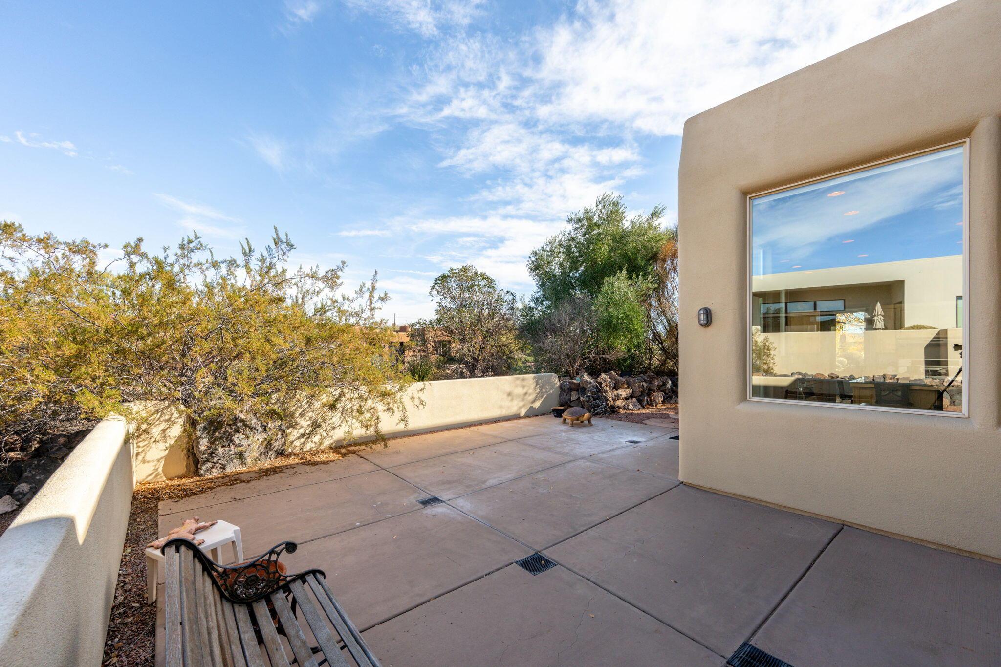 Santa Clara, Utah, 84765, United States, 4 Bedrooms Bedrooms, ,3 BathroomsBathrooms,Residential,For Sale,2005158