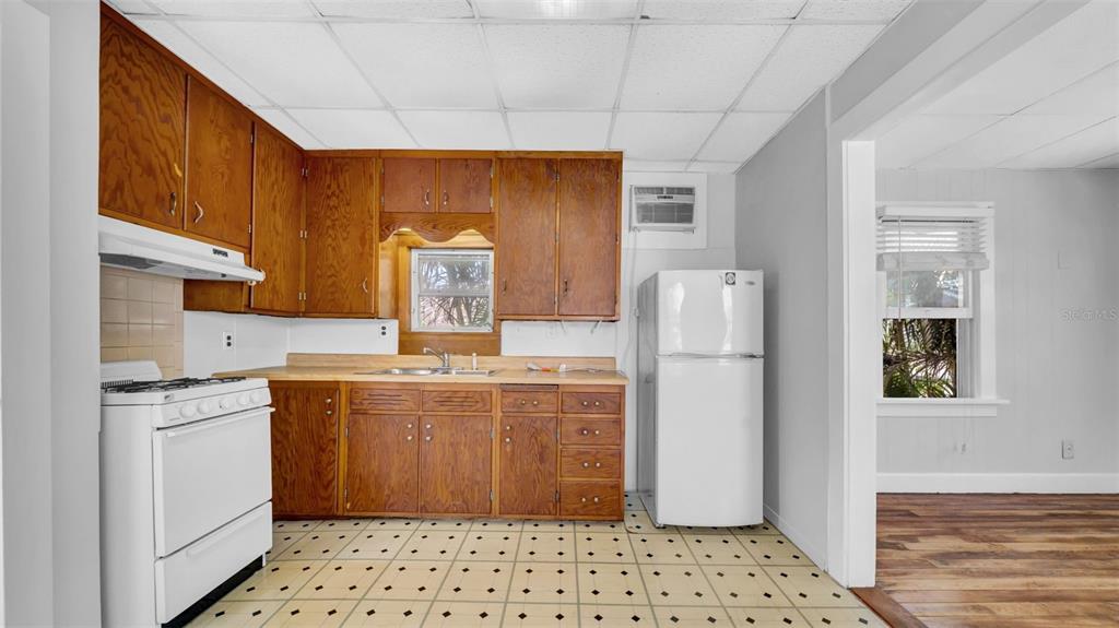 St Petersburg, Florida, 33705, United States, 3 Bedrooms Bedrooms, ,3 BathroomsBathrooms,Residential,For Sale,1778823
