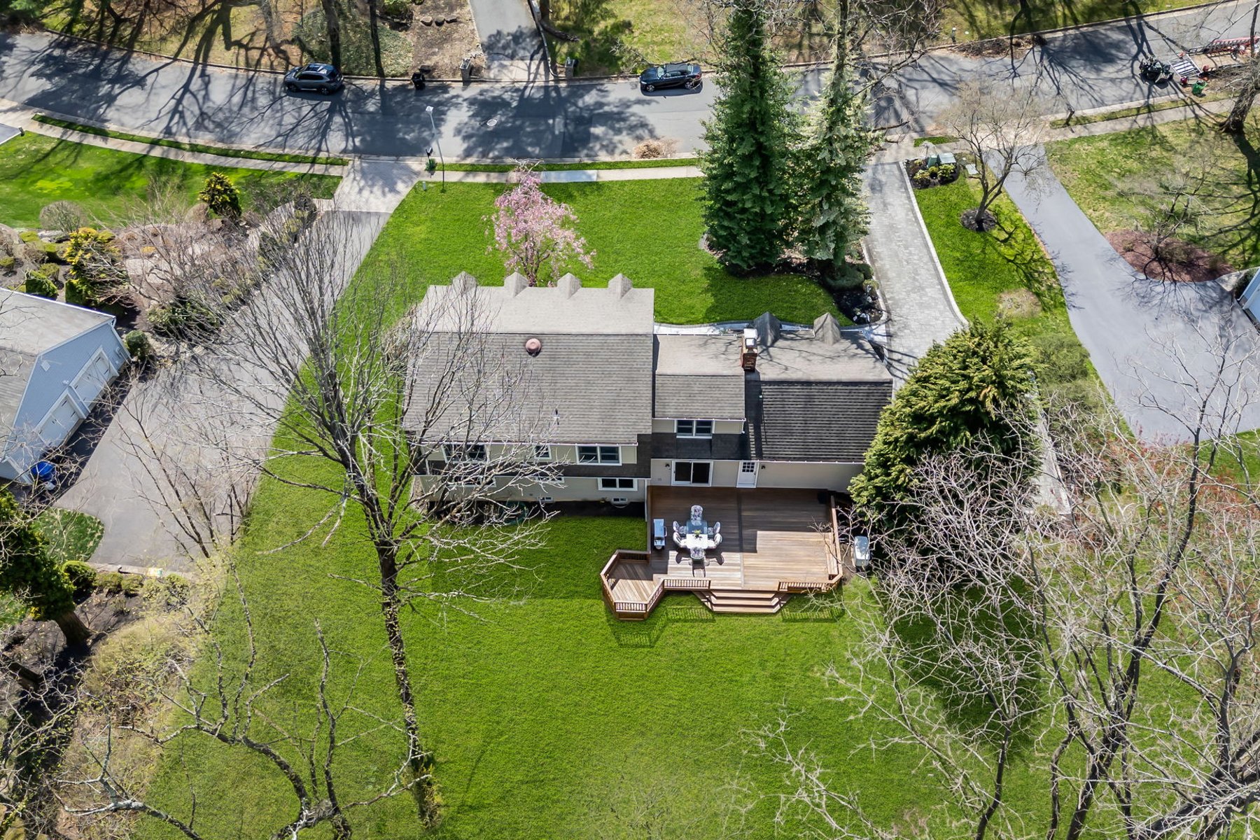  Spacious Middletown Colonial with Updates - 物件實景