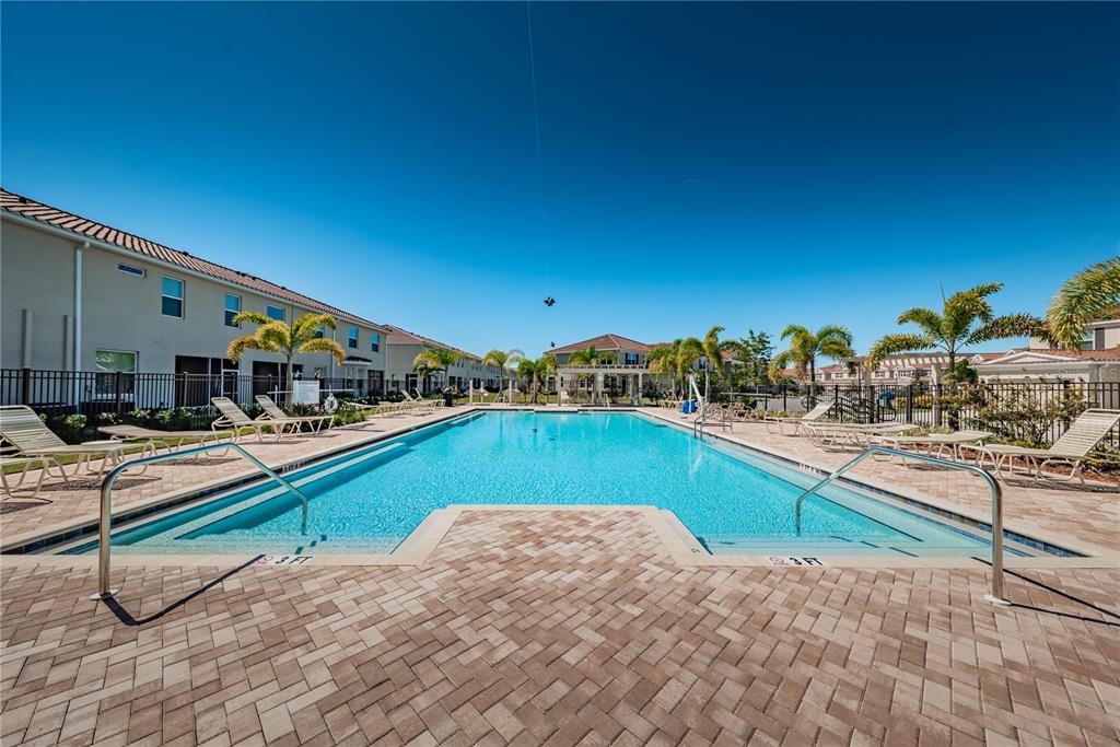 St Petersburg, Florida, 33703, United States, 3 Bedrooms Bedrooms, ,3 BathroomsBathrooms,Residential,For Sale,1827032