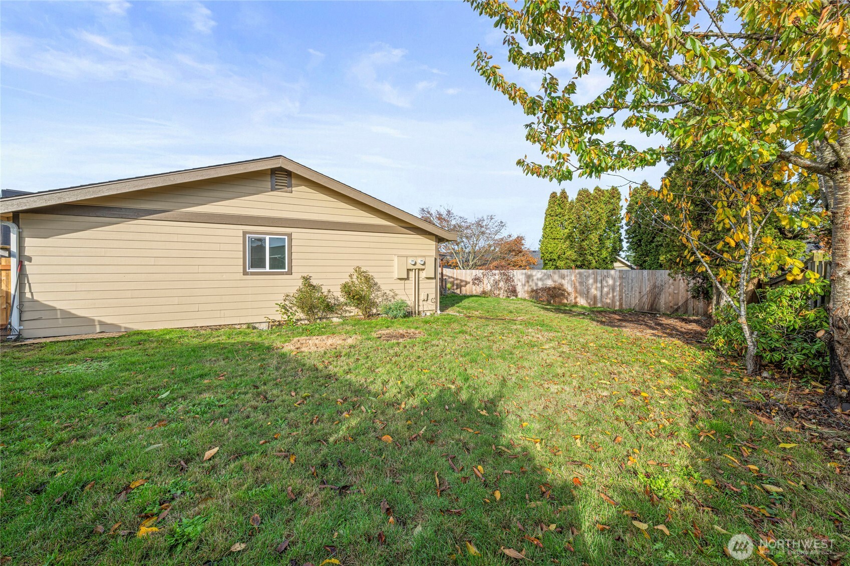 Auburn, Washington, 98001, United States, 4 Bedrooms Bedrooms, ,2 BathroomsBathrooms,Residential,For Sale,1991202