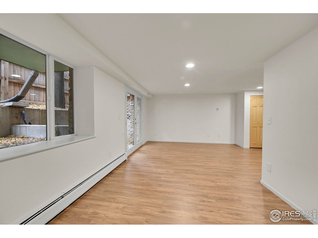 Boulder, Colorado, 80302, United States, 2 Bedrooms Bedrooms, ,Residential,For Sale,1993443