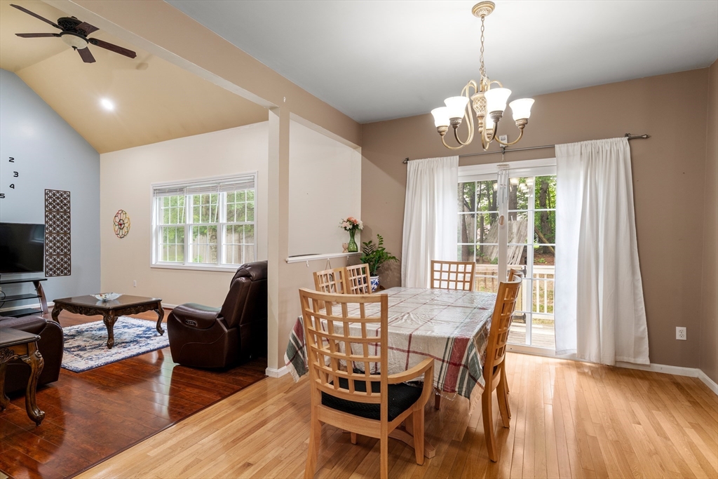 Chelmsford, Massachusetts, 01824, United States, 4 Bedrooms Bedrooms, ,3 BathroomsBathrooms,Residential,For Sale,1940334