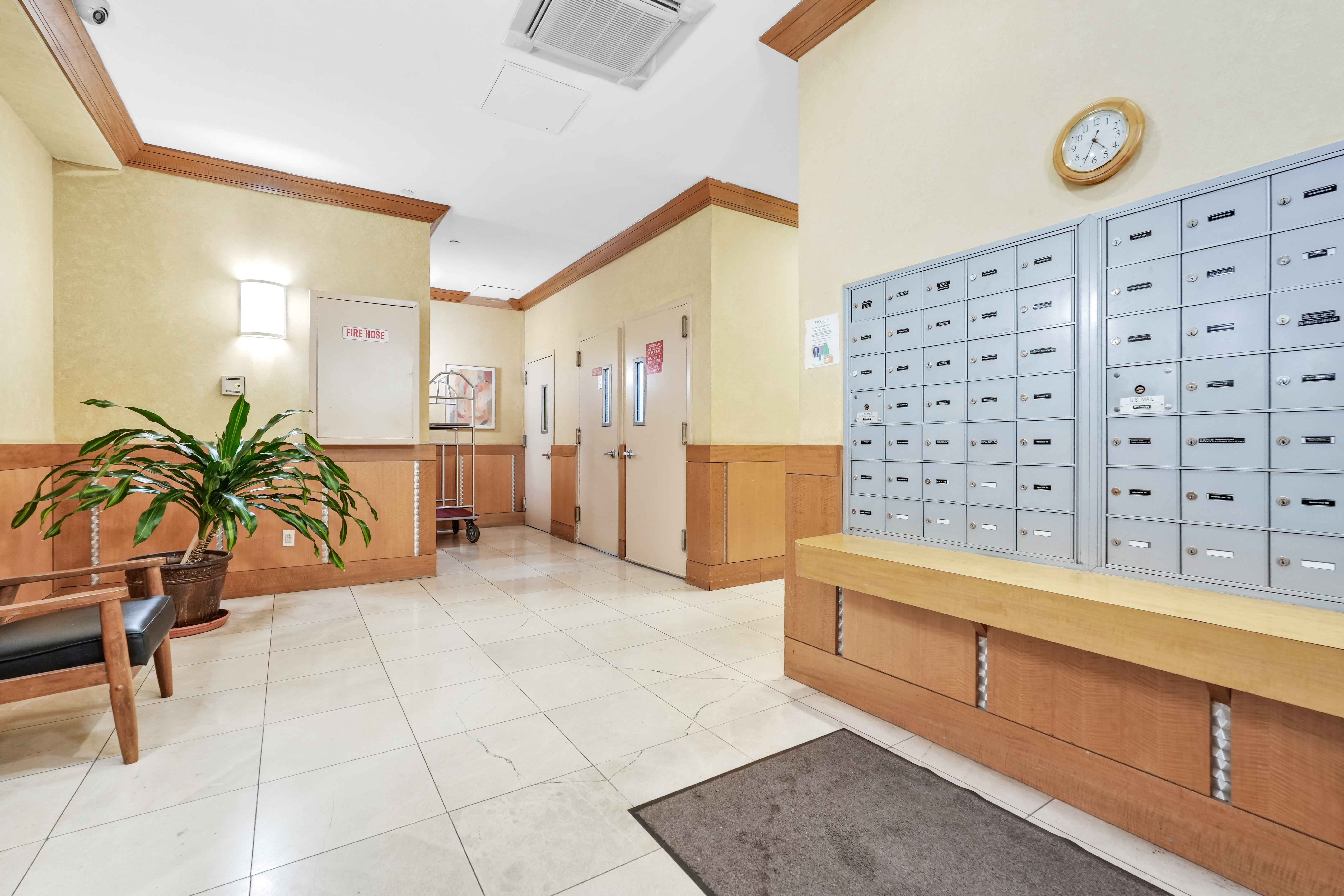  11624 Grosvenor Lane #15A, Kew Gardens, NY, 11418 - 物件實景