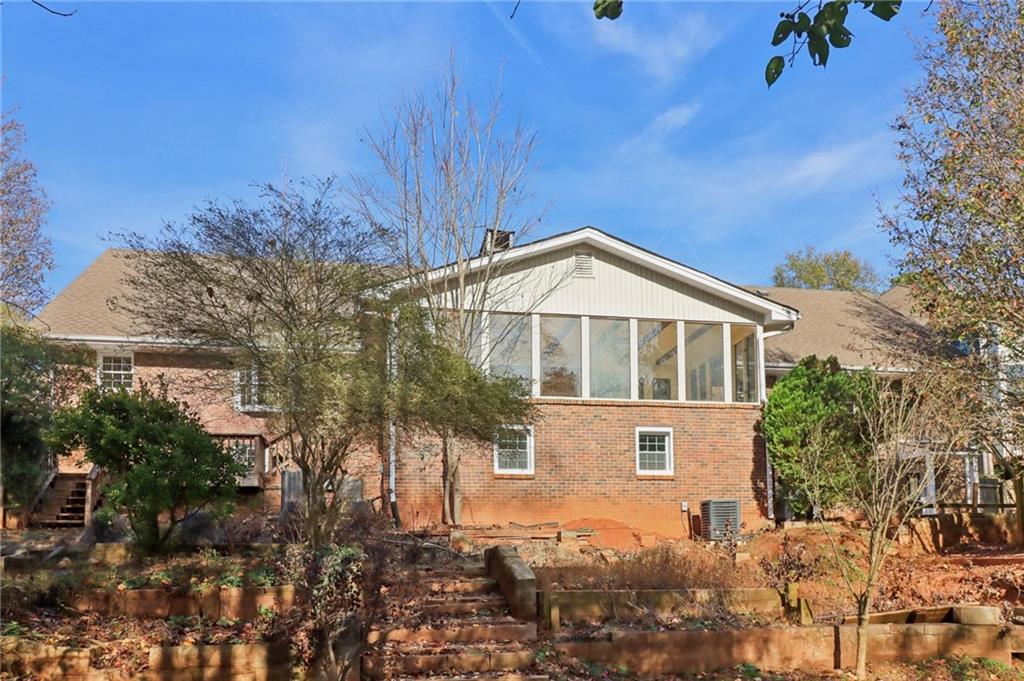 Smyrna, Georgia, 30082, United States, 6 Bedrooms Bedrooms, ,3 BathroomsBathrooms,Residential,For Sale,2002854