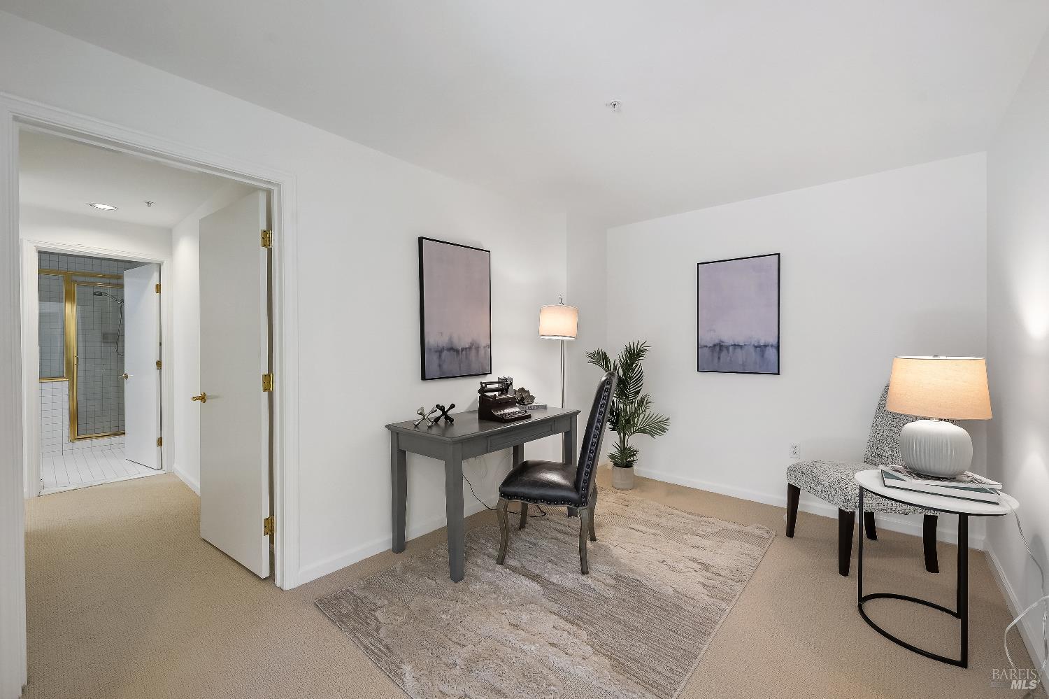 San Rafael, California, 94903, United States, 1 Bedroom Bedrooms, ,2 BathroomsBathrooms,Residential,For Sale,1997227