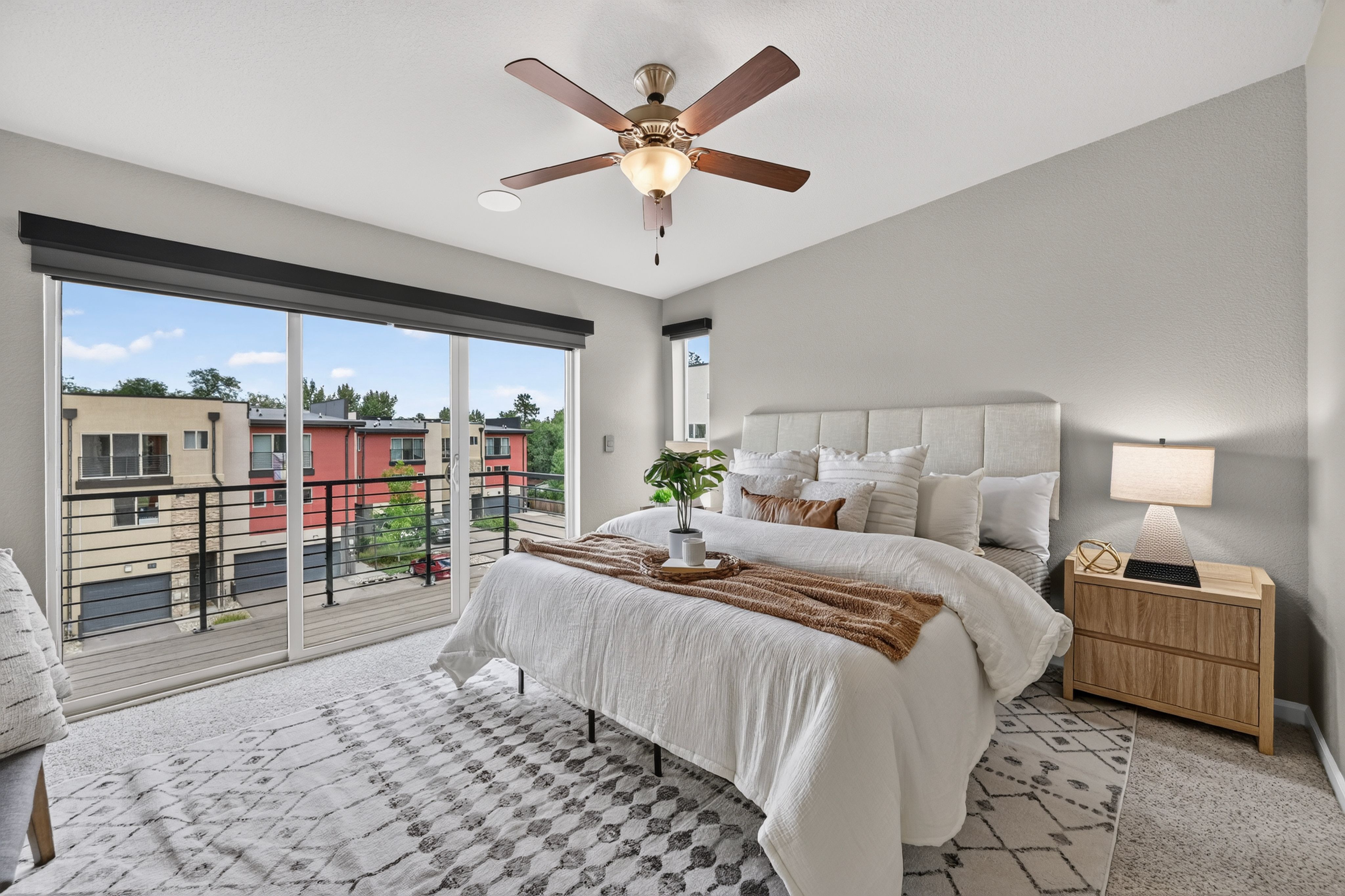  Luxury Living by Cheyenne Creek Walk - 物件實景