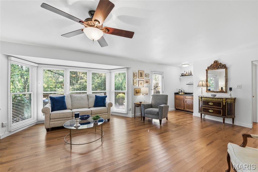 Wildwood, Missouri, 63005, United States, 4 Bedrooms Bedrooms, ,3 BathroomsBathrooms,Residential,For Sale,1965687