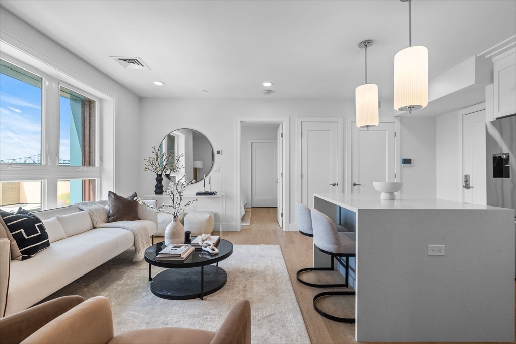 Boston, Massachusetts, 02128, United States, 2 Bedrooms Bedrooms, ,2 BathroomsBathrooms,Residential,For Sale,1973819