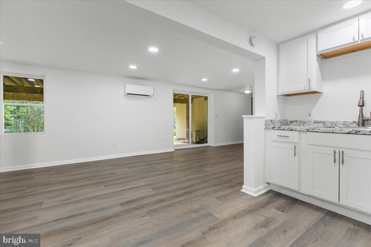 PASADENA, Maryland, 21122, United States, 4 Bedrooms Bedrooms, ,4 BathroomsBathrooms,Residential,For Sale,1979207