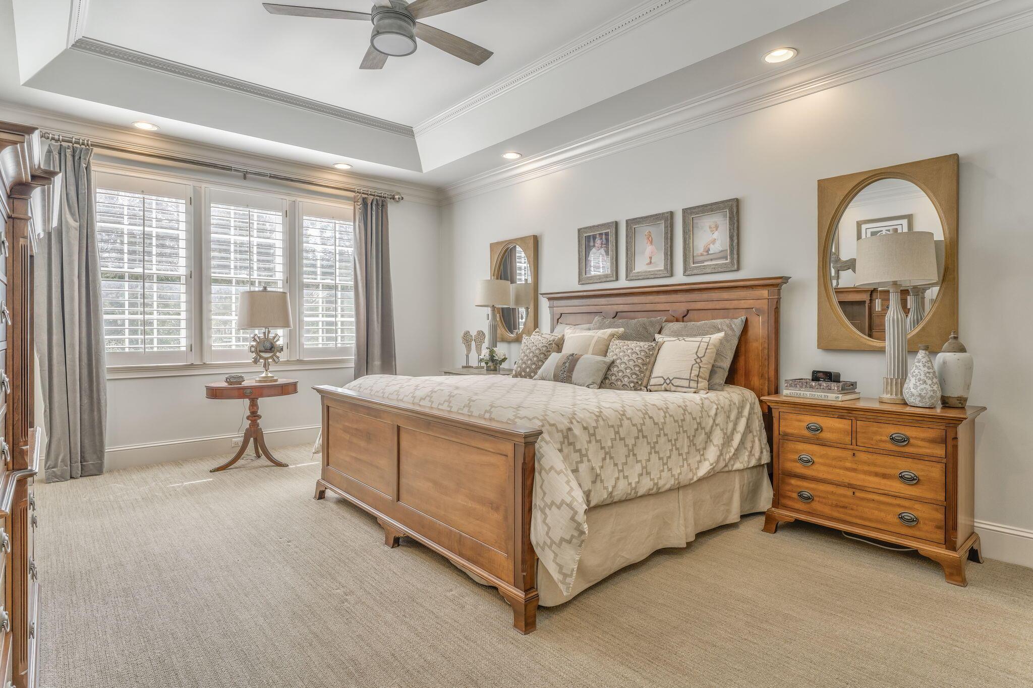 Dalton, Georgia, 30720, United States, 5 Bedrooms Bedrooms, ,7 BathroomsBathrooms,Residential,For Sale,1728707